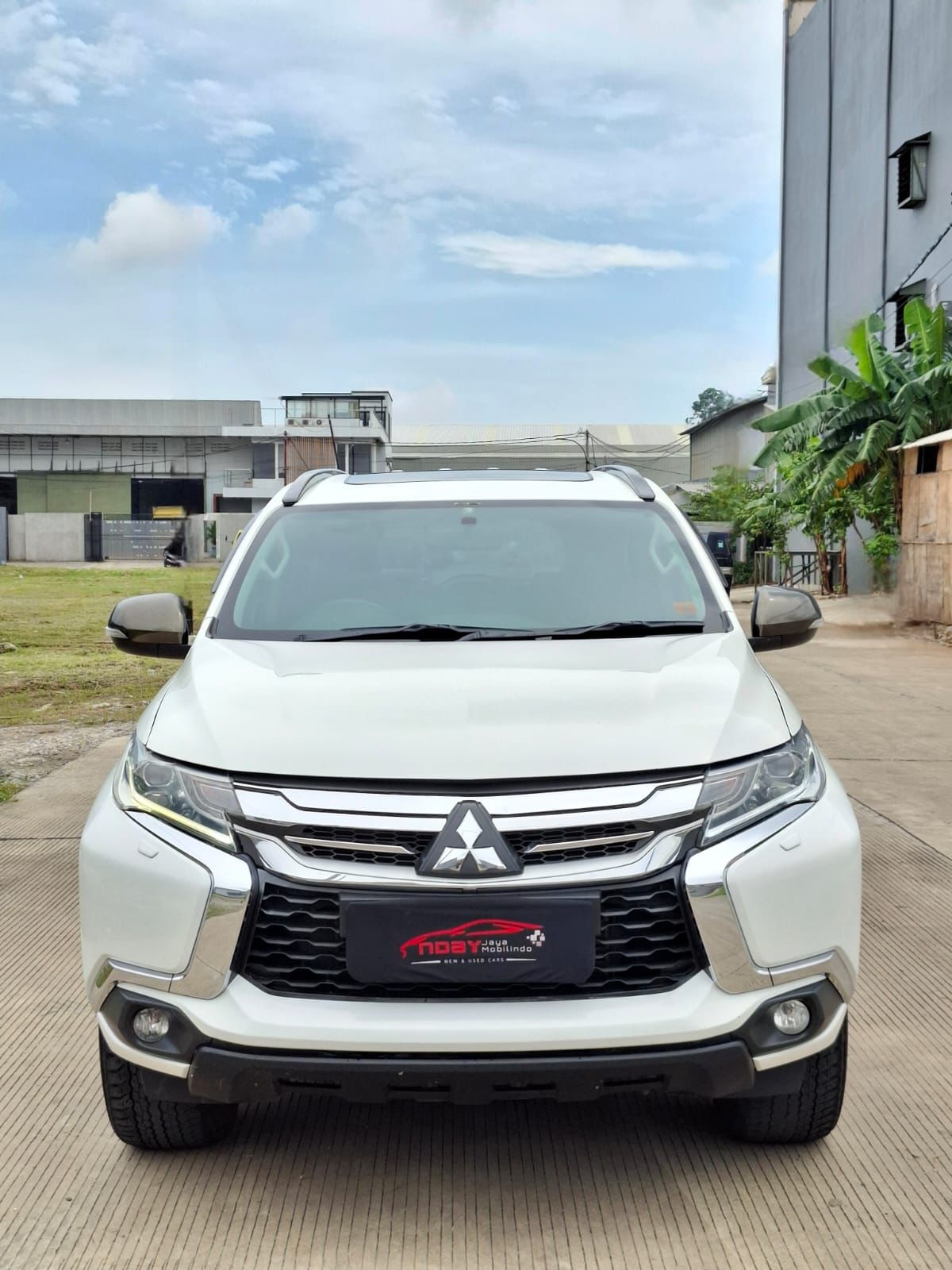Mitsubishi Pajero 2.4 Dakar 2016 Automatic