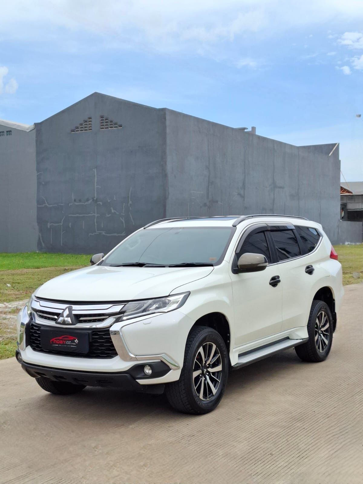 Mitsubishi Pajero 2.4 Dakar 2016 Automatic