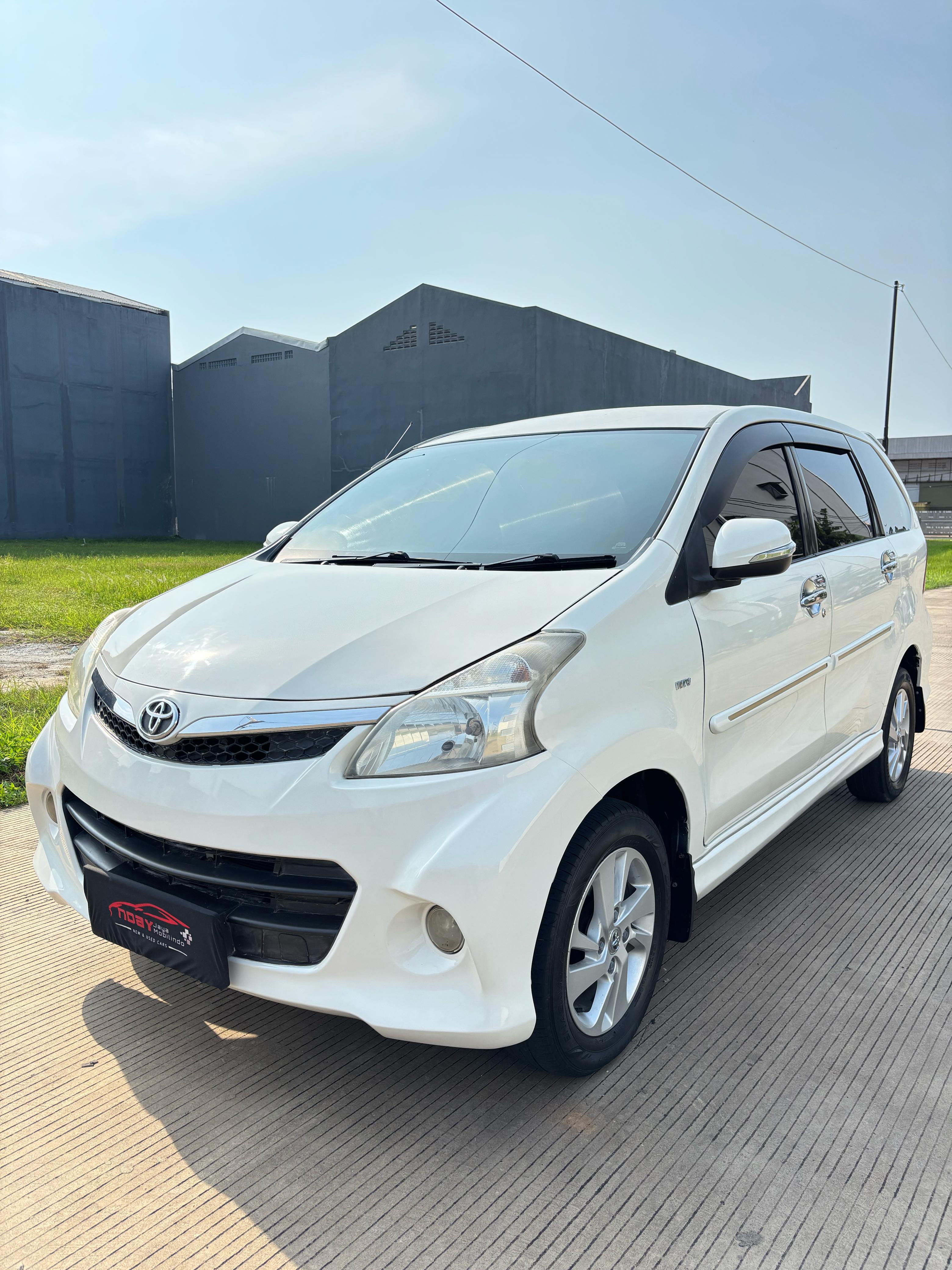 Toyota Avanza Veloz 1.5 2013 Automatic