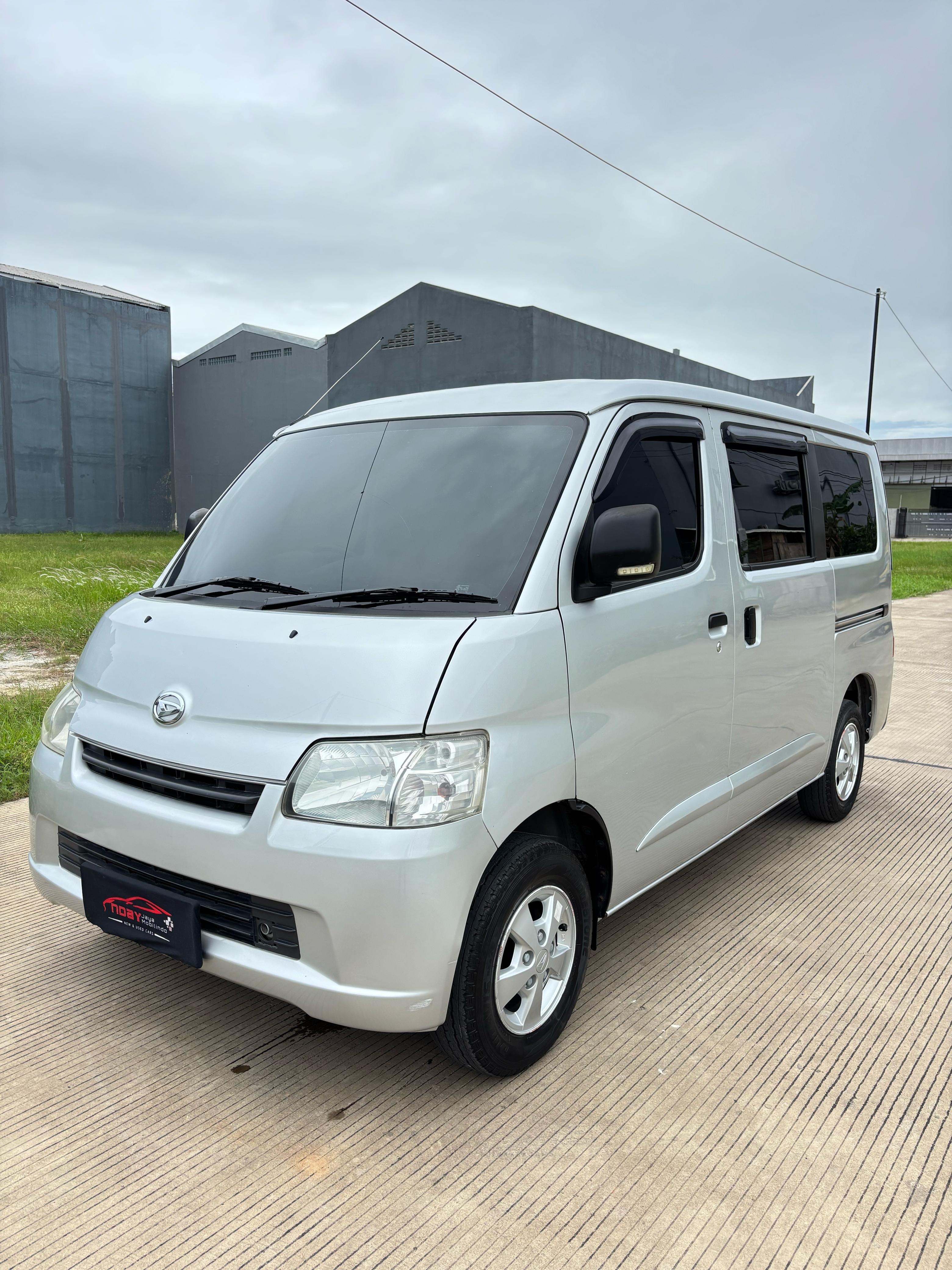 Daihatsu Granmax 1.3 D 2015 Manual