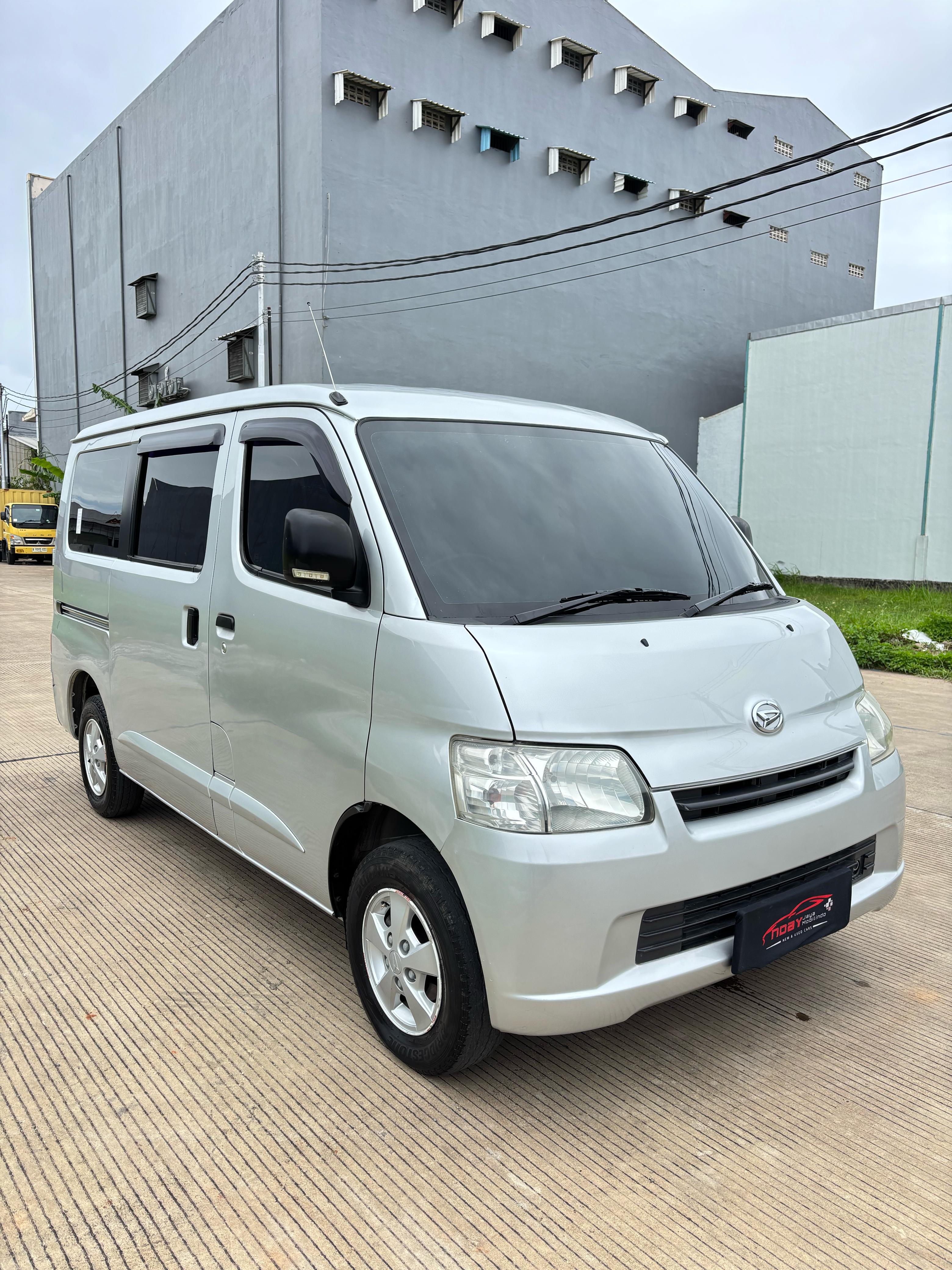 Daihatsu Granmax 1.3 D 2015 Manual
