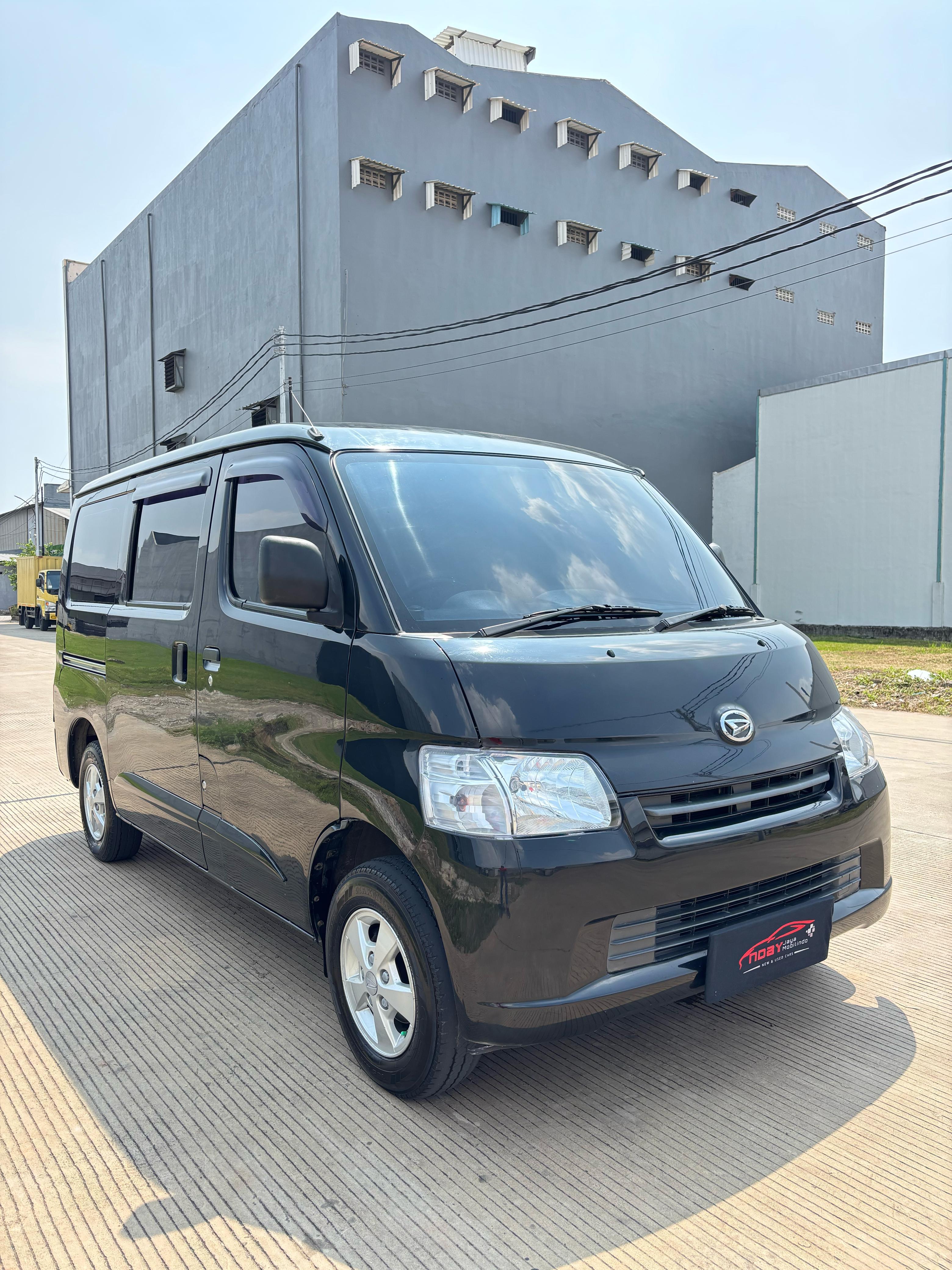 Daihatsu 1.3 D sudah acps 2009 Manual