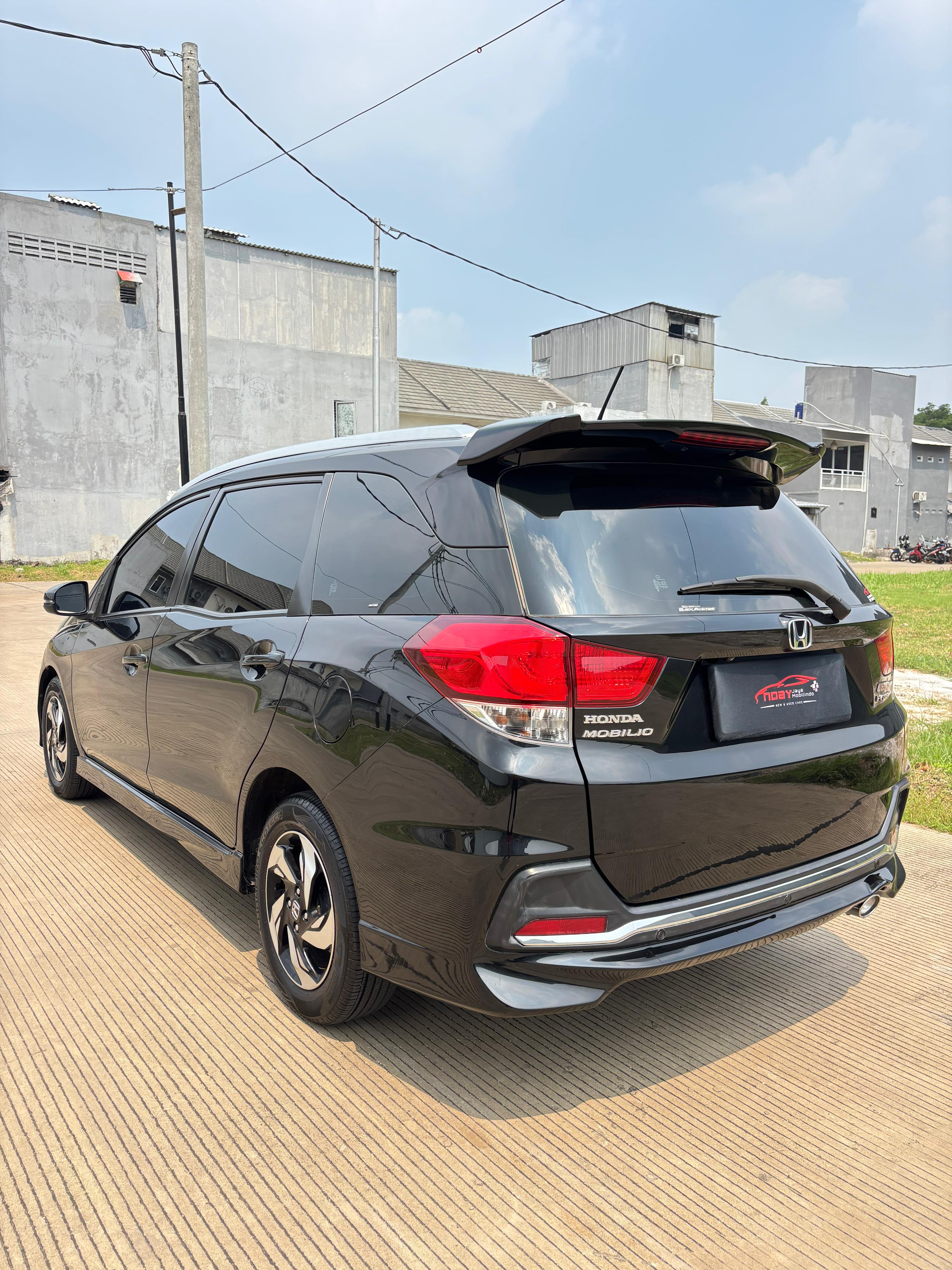Honda Mobilio 1.5 RS CVT 2016 Automatic