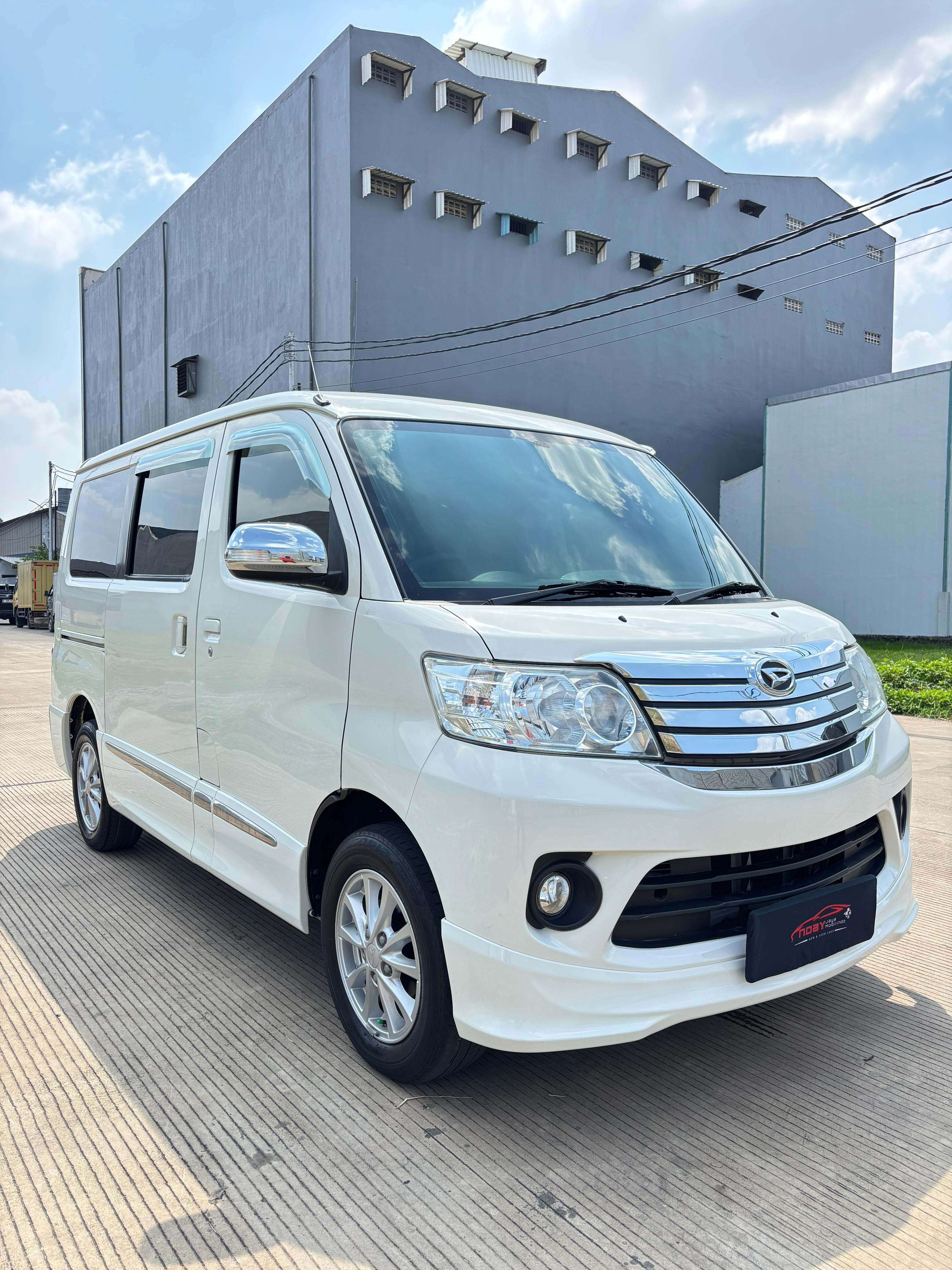 Daihatsu Luxio 1.5 X 2020 Automatic