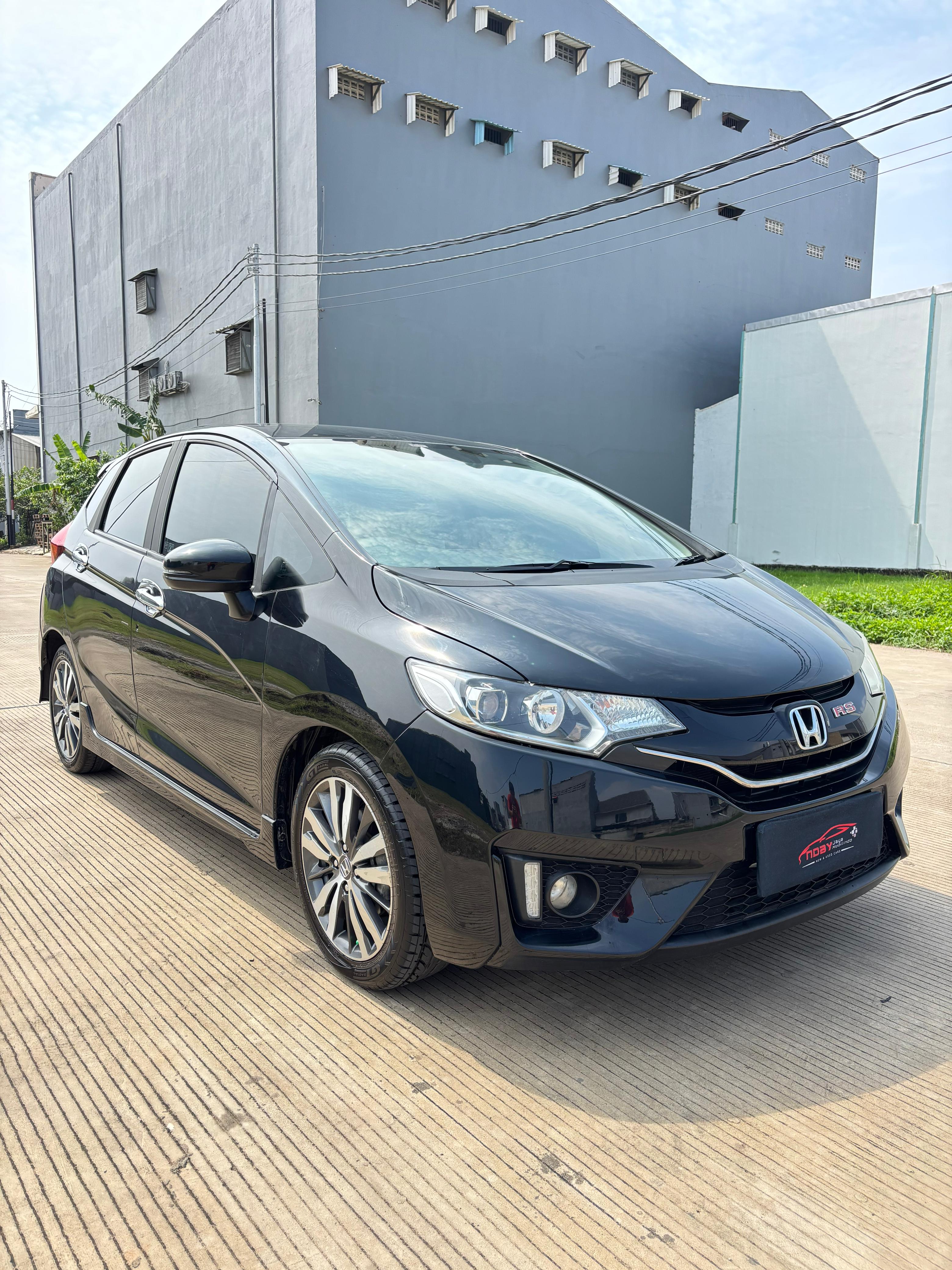 Honda Jazz 1.5 Rs CVT 2015 Automatic