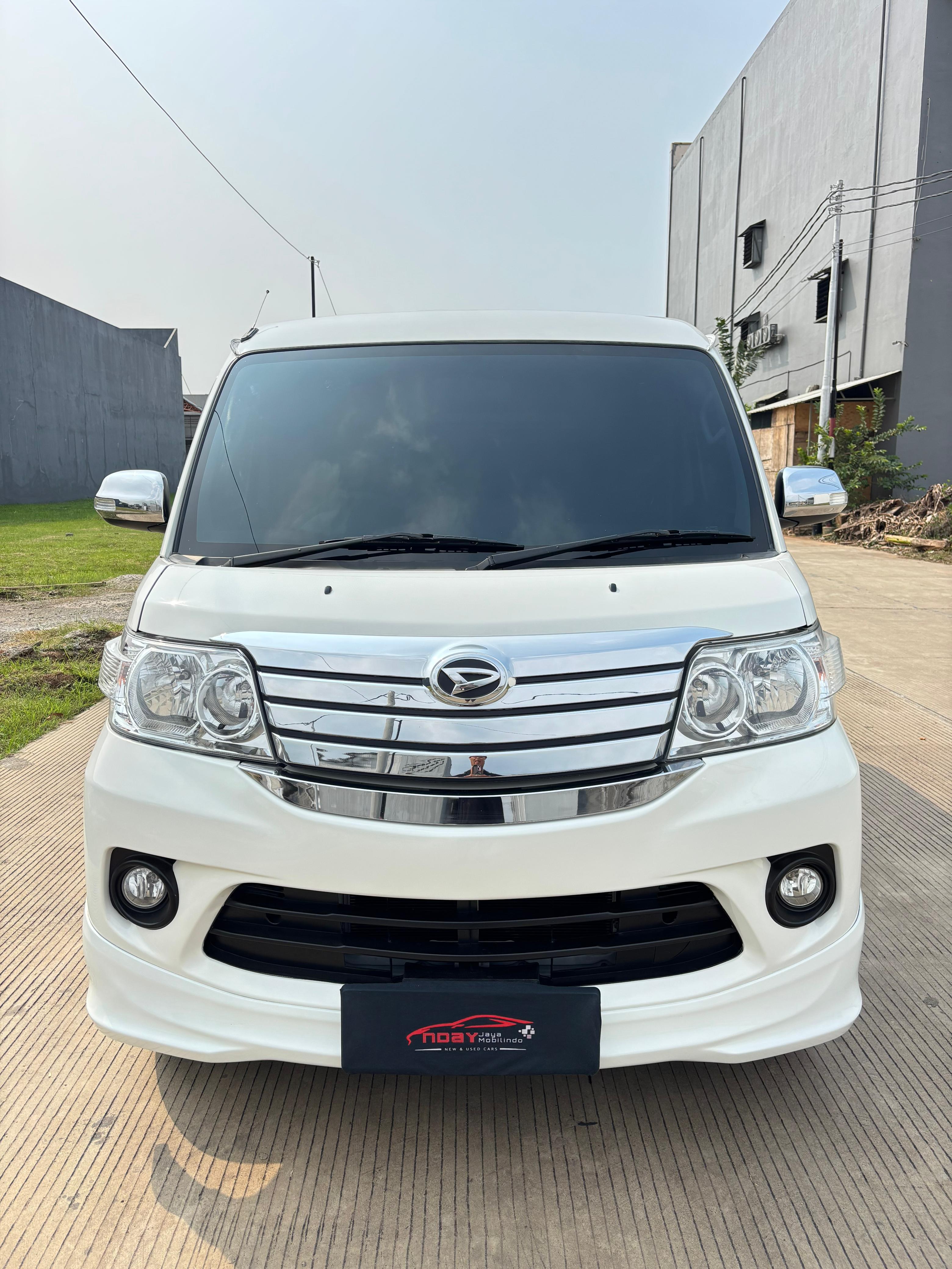 Daihatsu Luxio 1.5 X 2021 Manual