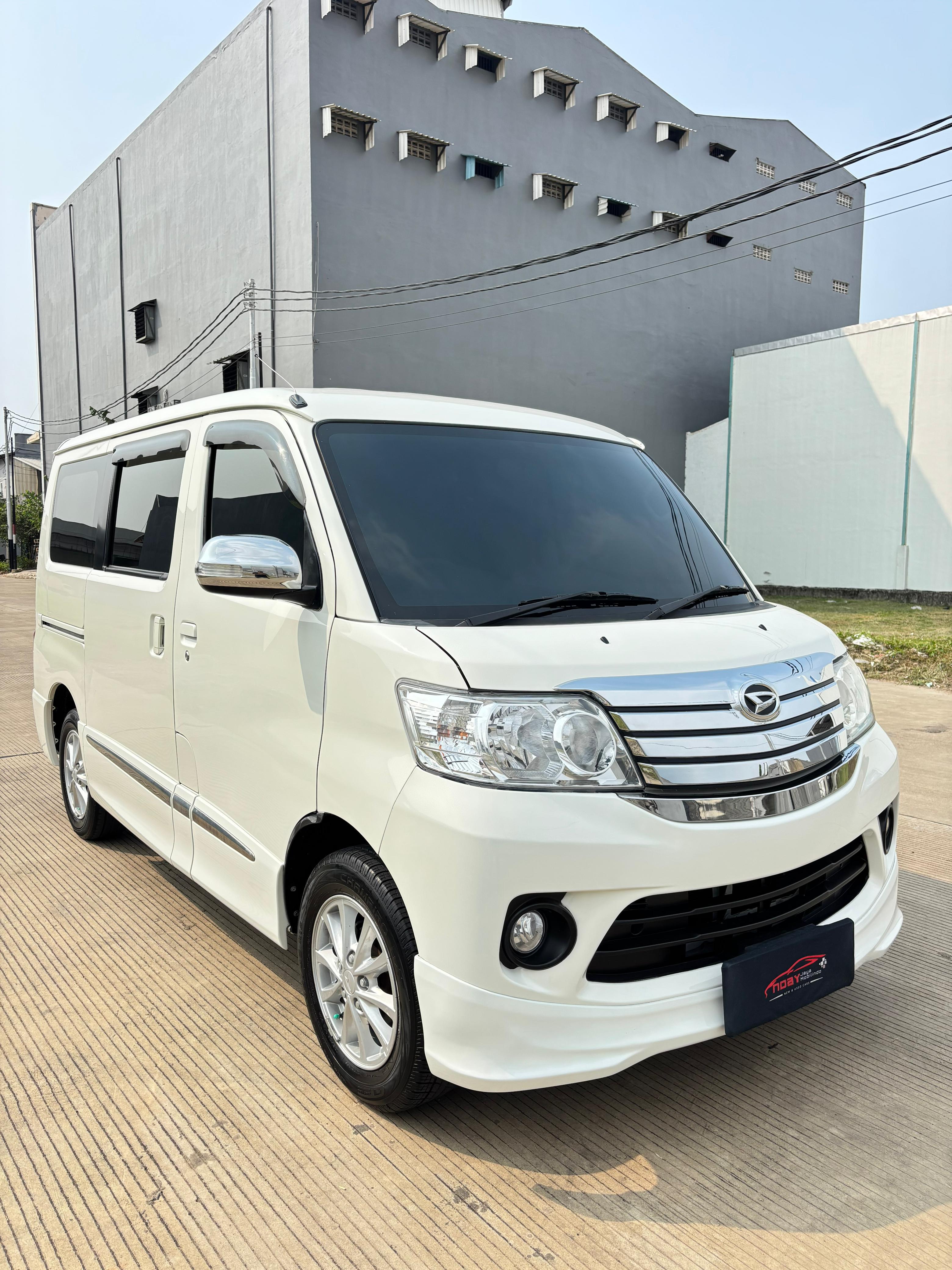 Daihatsu Luxio 1.5 X 2021 Manual