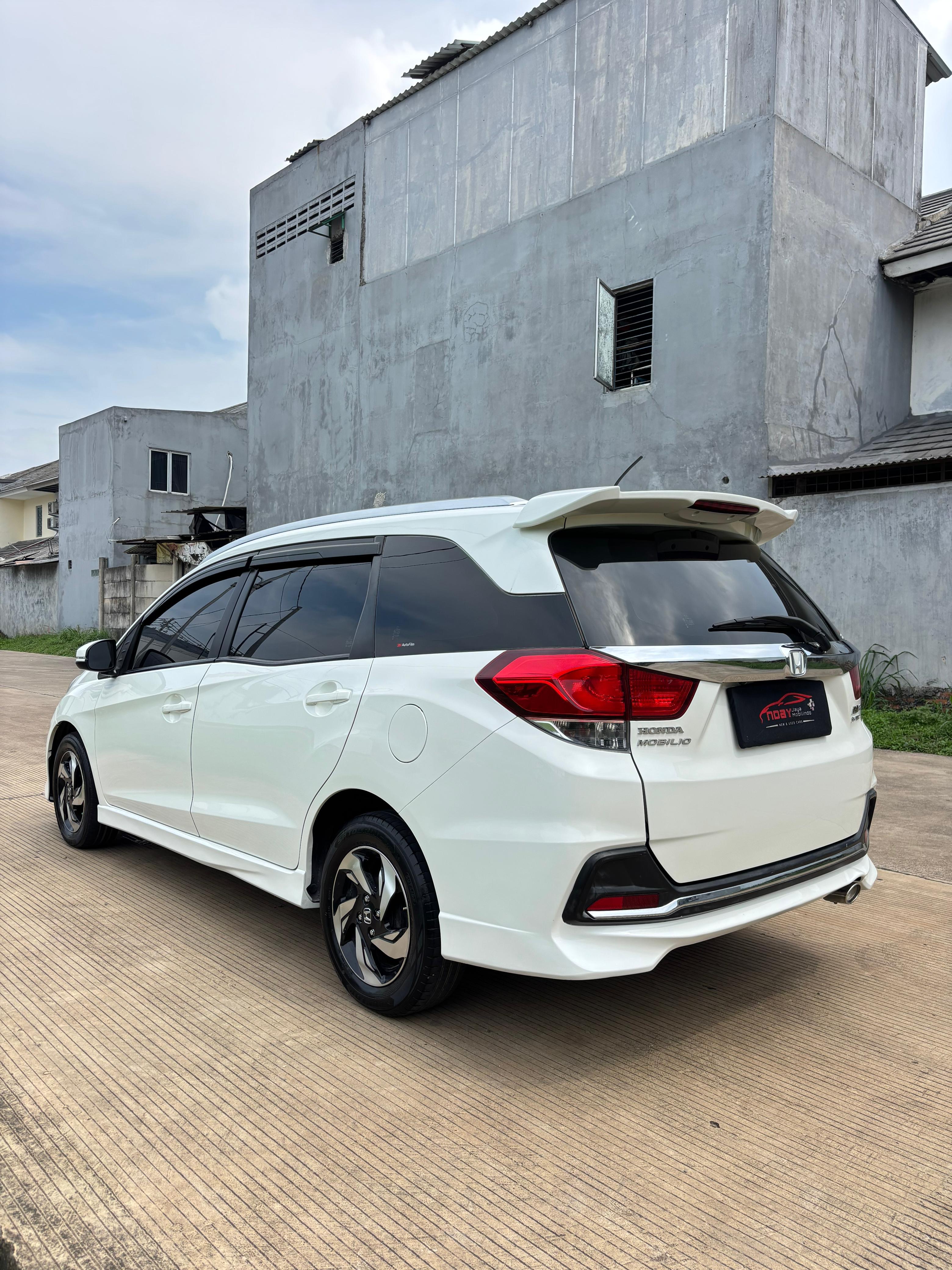 Honda Mobilio 1.5 RS CVT 2016 Automatic