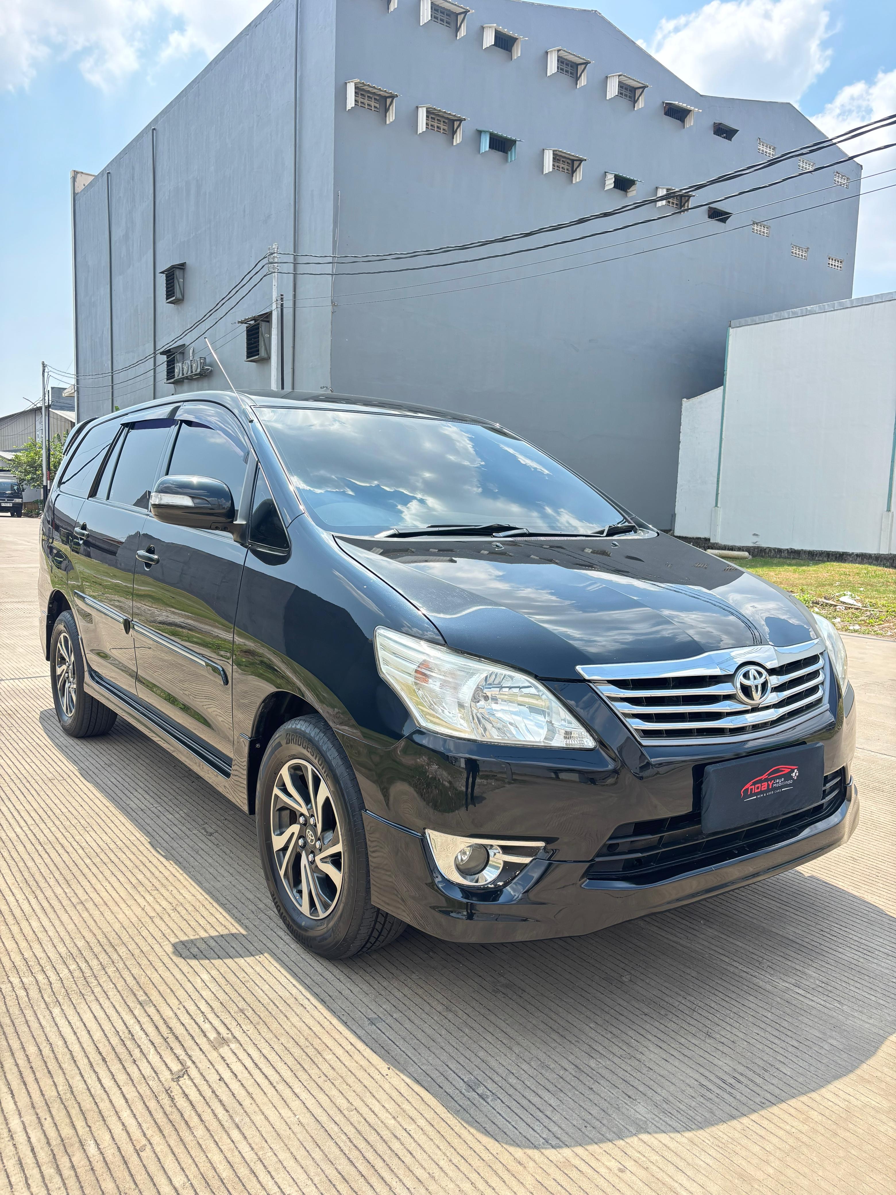 Toyota Innova 2.0 G Luxury 2013 Automatic