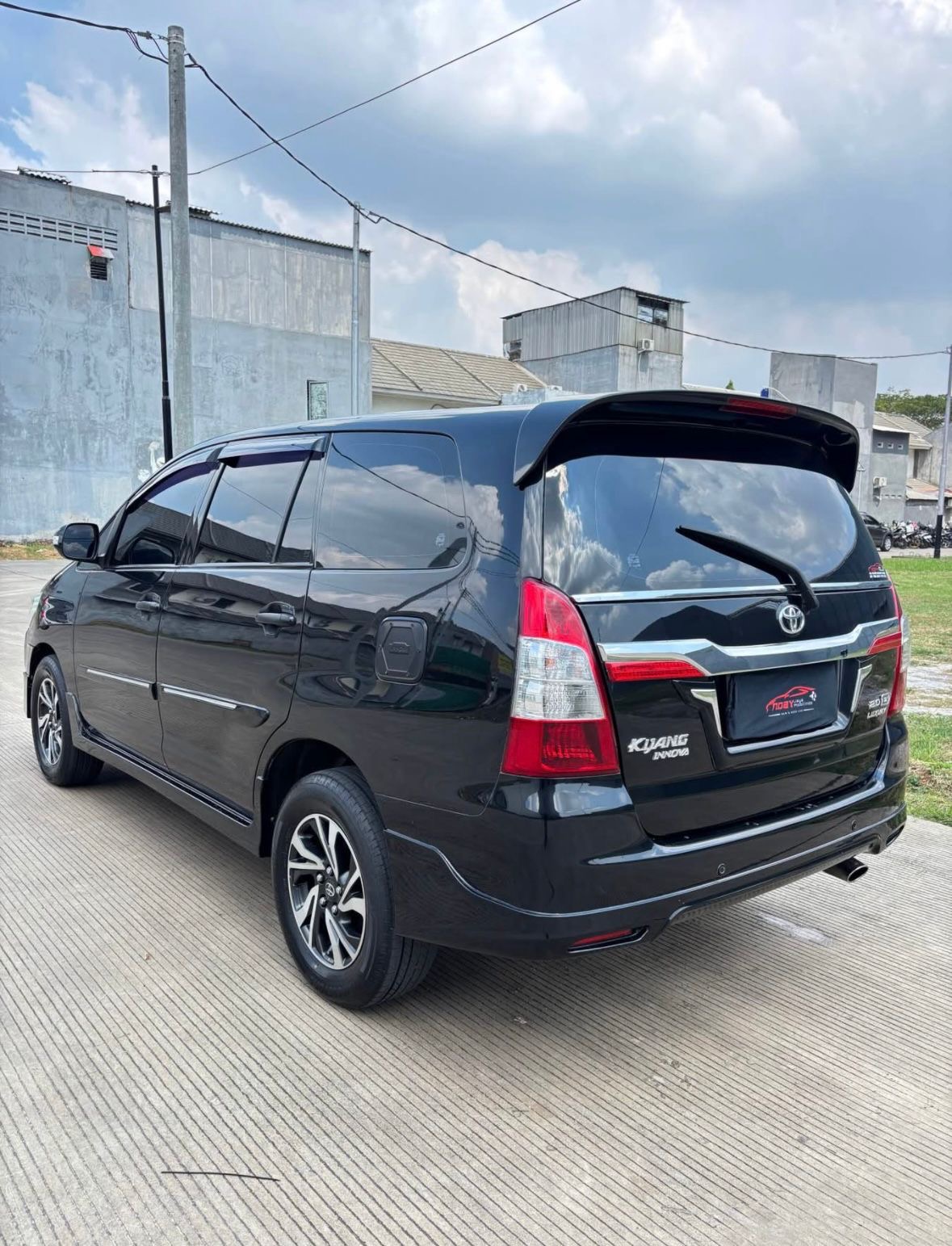 Toyota Innova 2.0 G Luxury 2013 Automatic