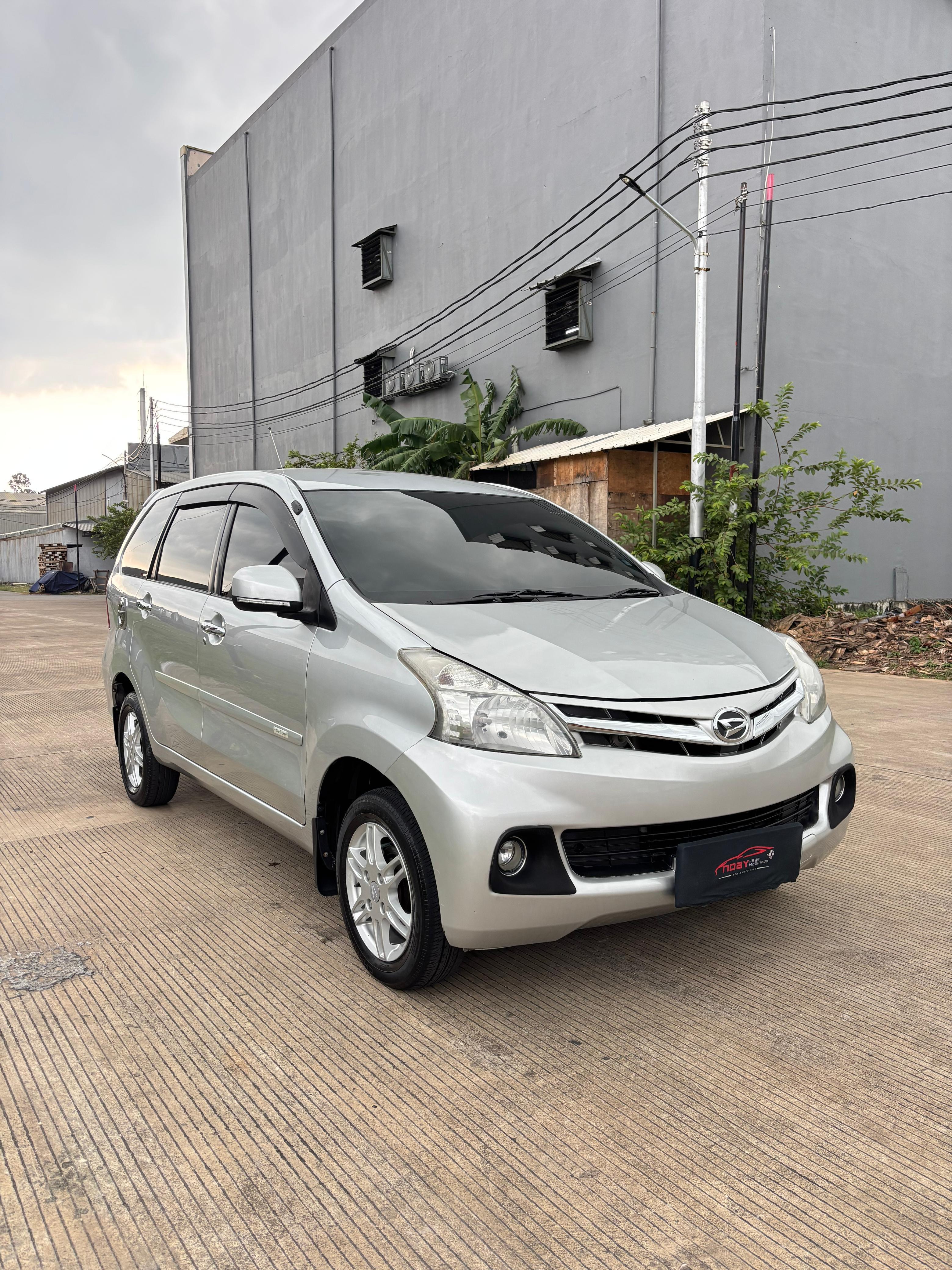 Daihatsu Xenia 1.3 R Deluxe 2014 Matic