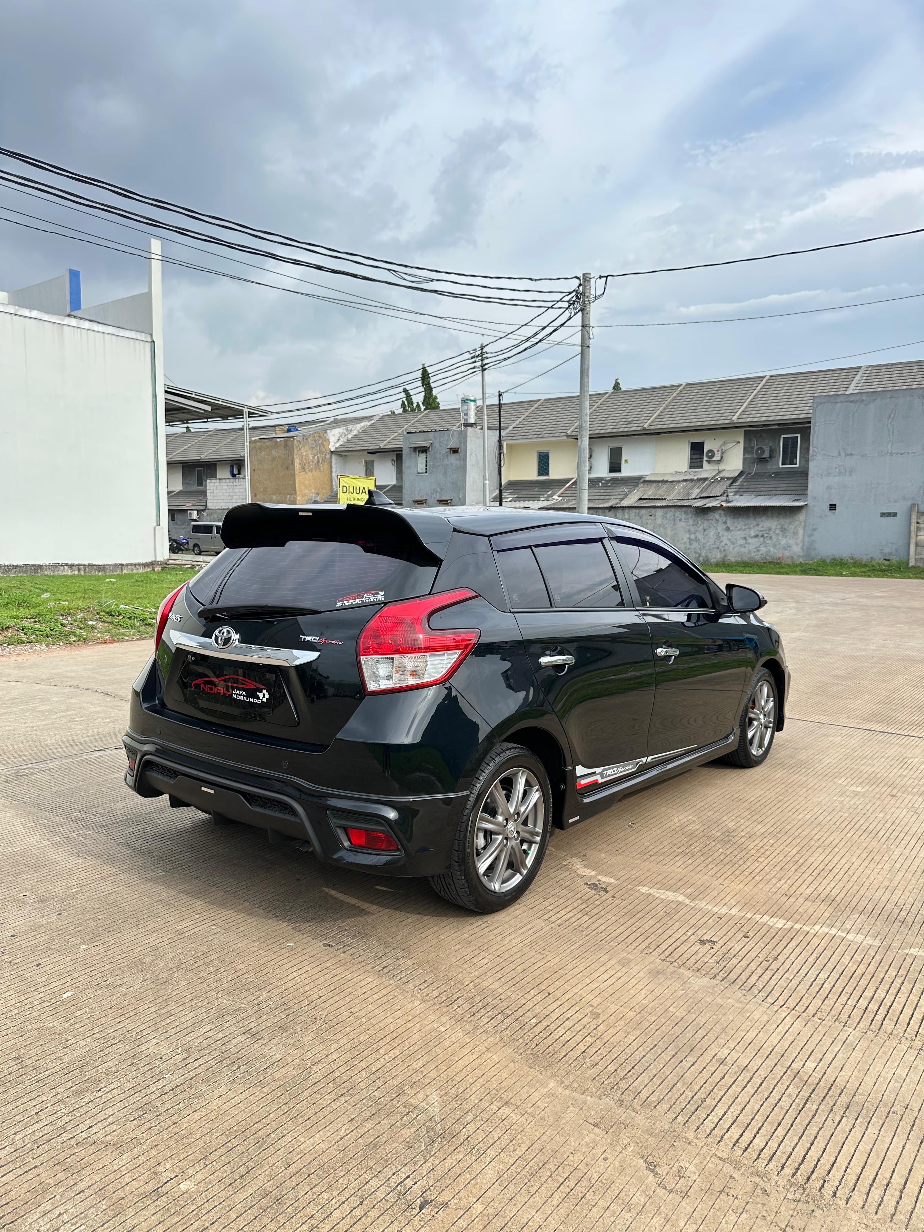 Toyota Yaris 1.5 S TRD CVT 2016 Automatic