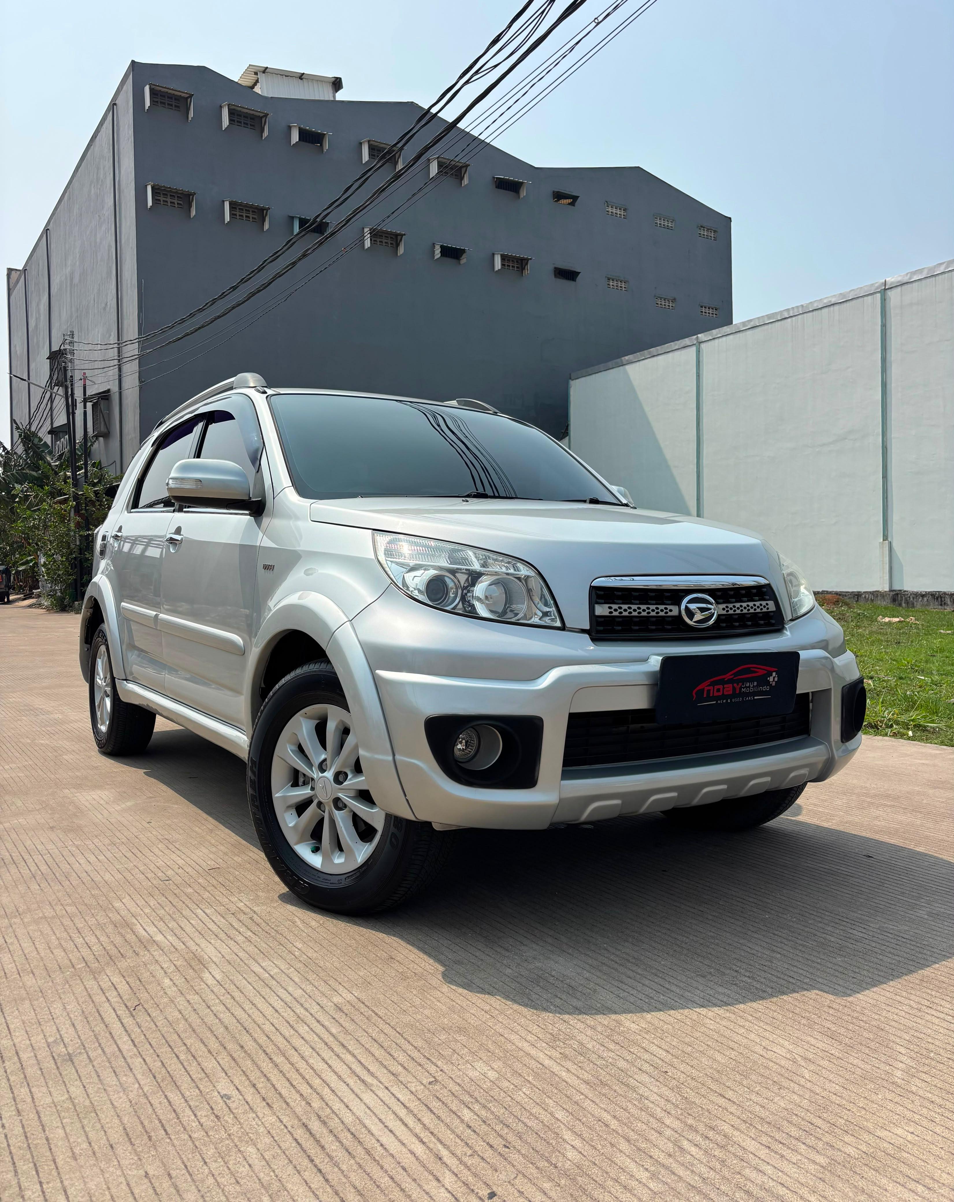 Daihatsu Terios 1.5 TX Adventure 2013 Manual