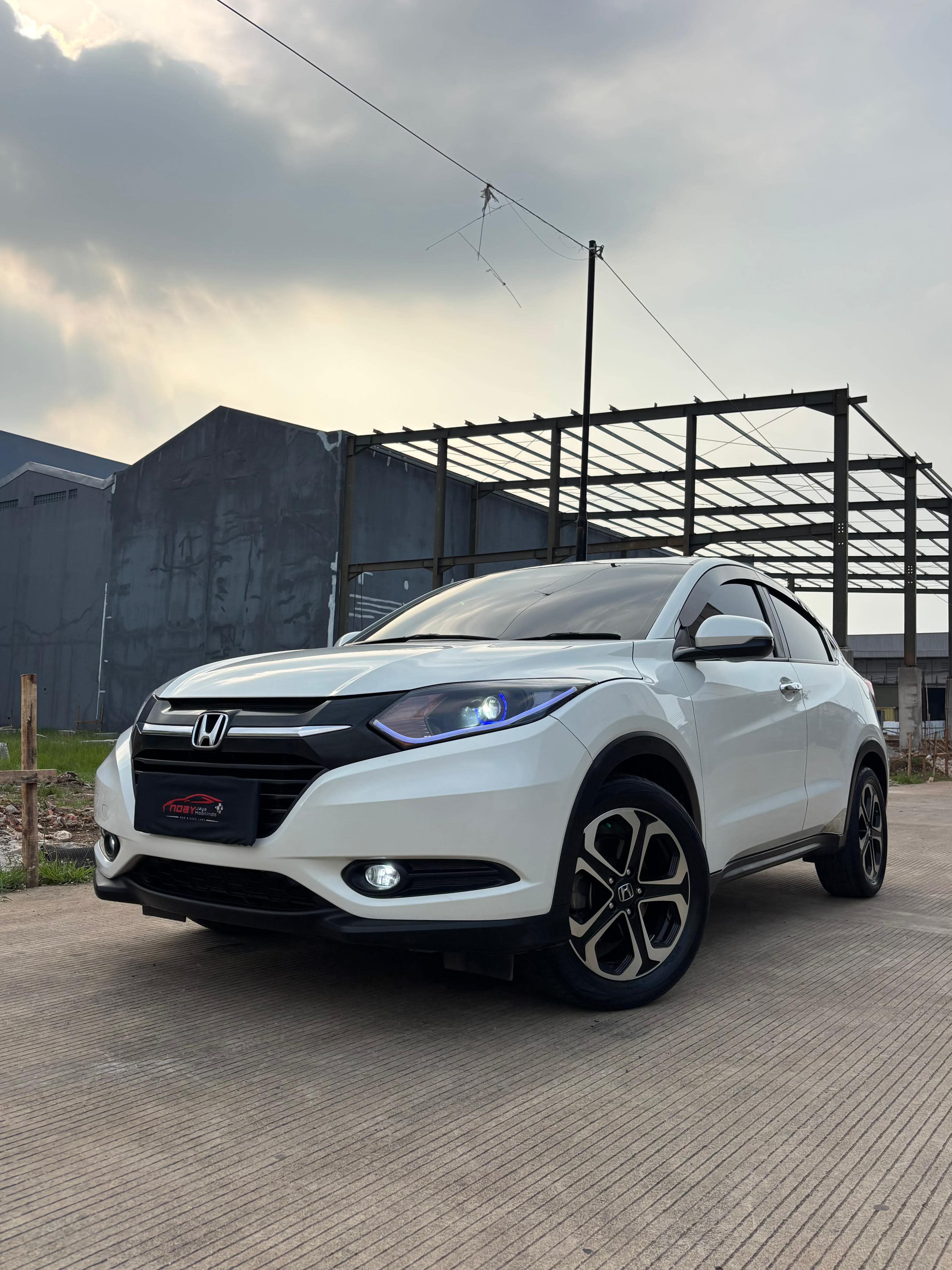 Honda HRV 1.5 E CVT 2016 Matic