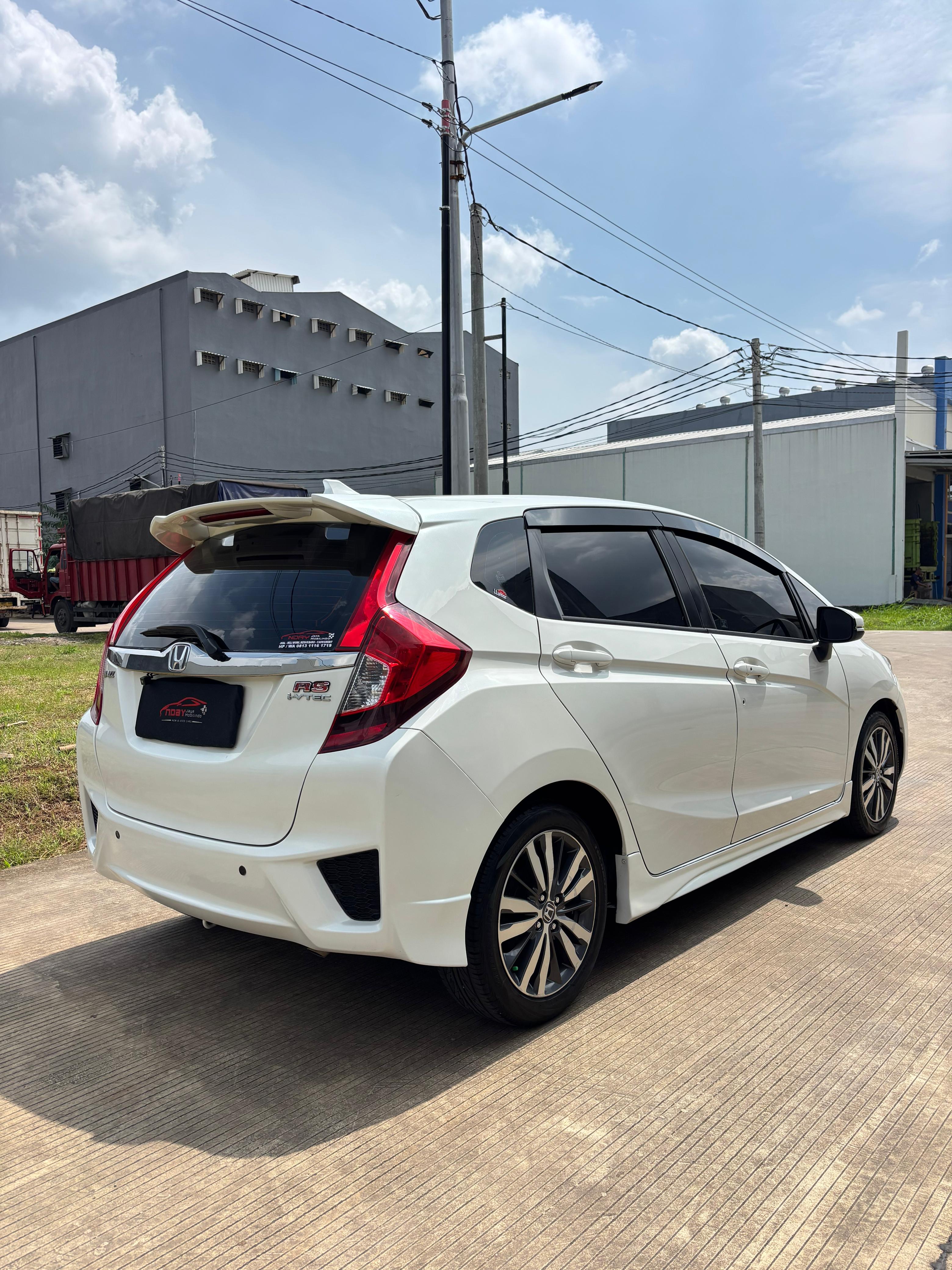Honda Jazz 1.5 RS CVT 2015 Matic