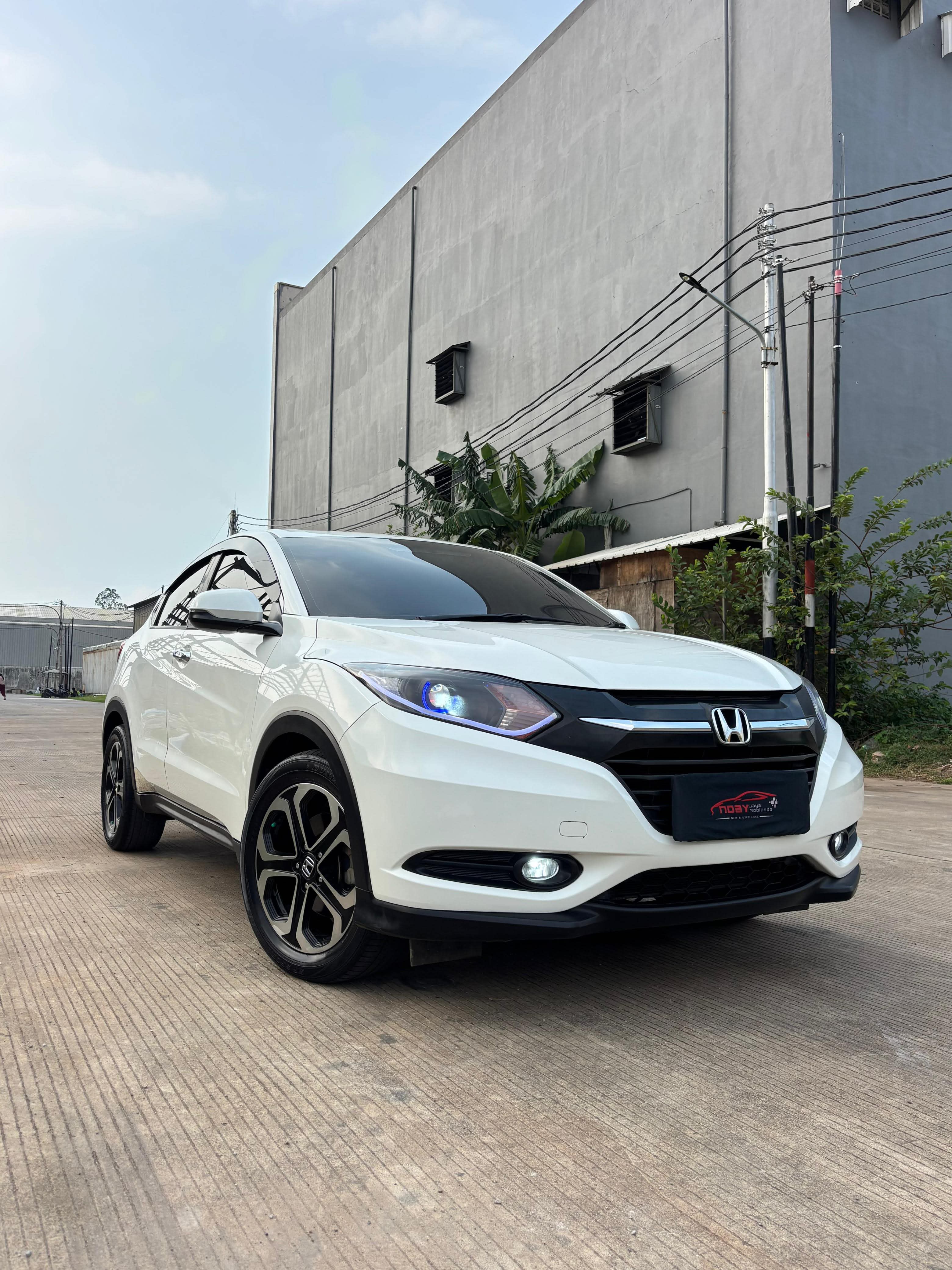 Honda HRV 1.5 E CVT 2016 Matic