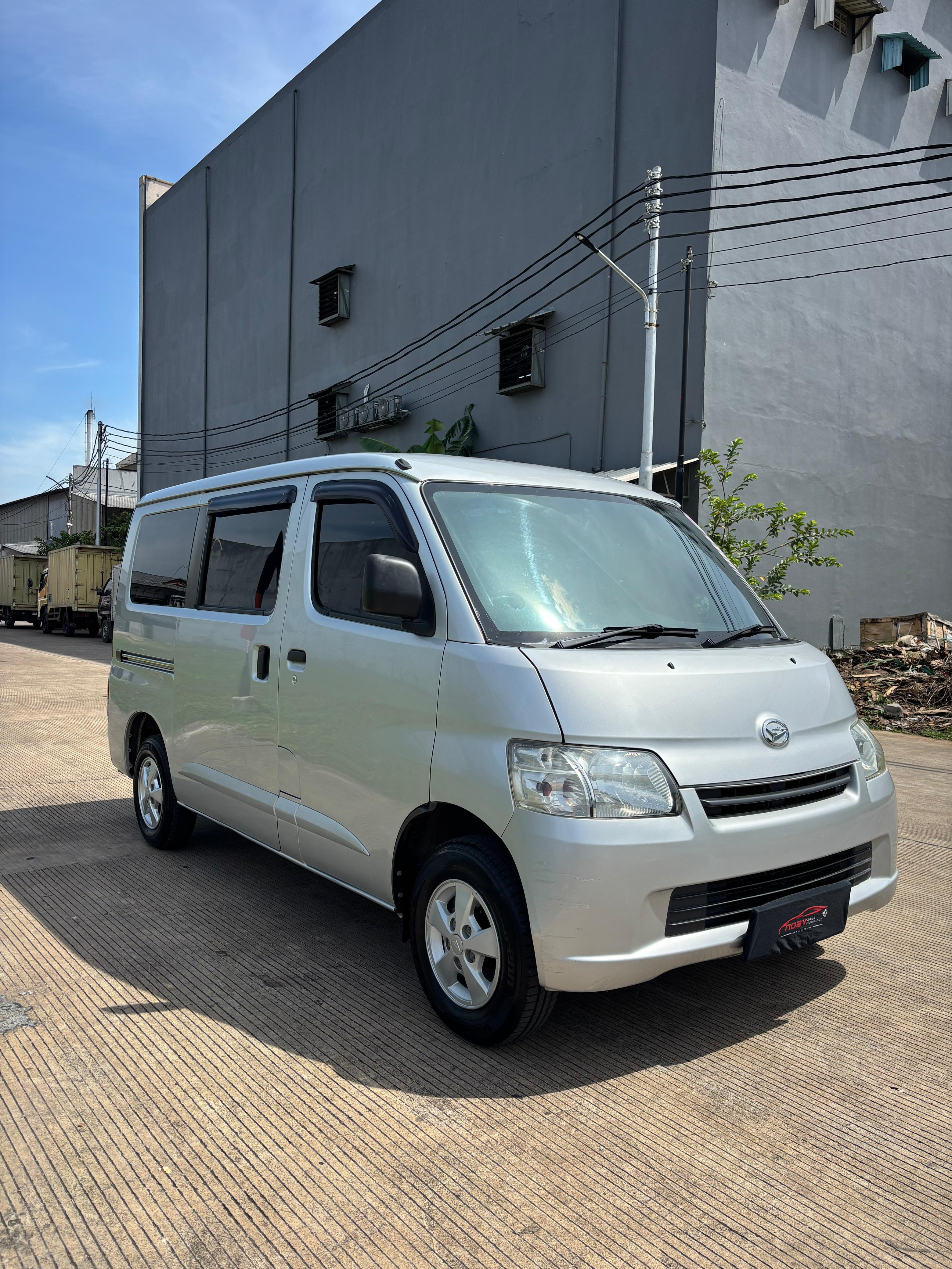 Daihatsu Grandmax 1.3 D 2019 Manual