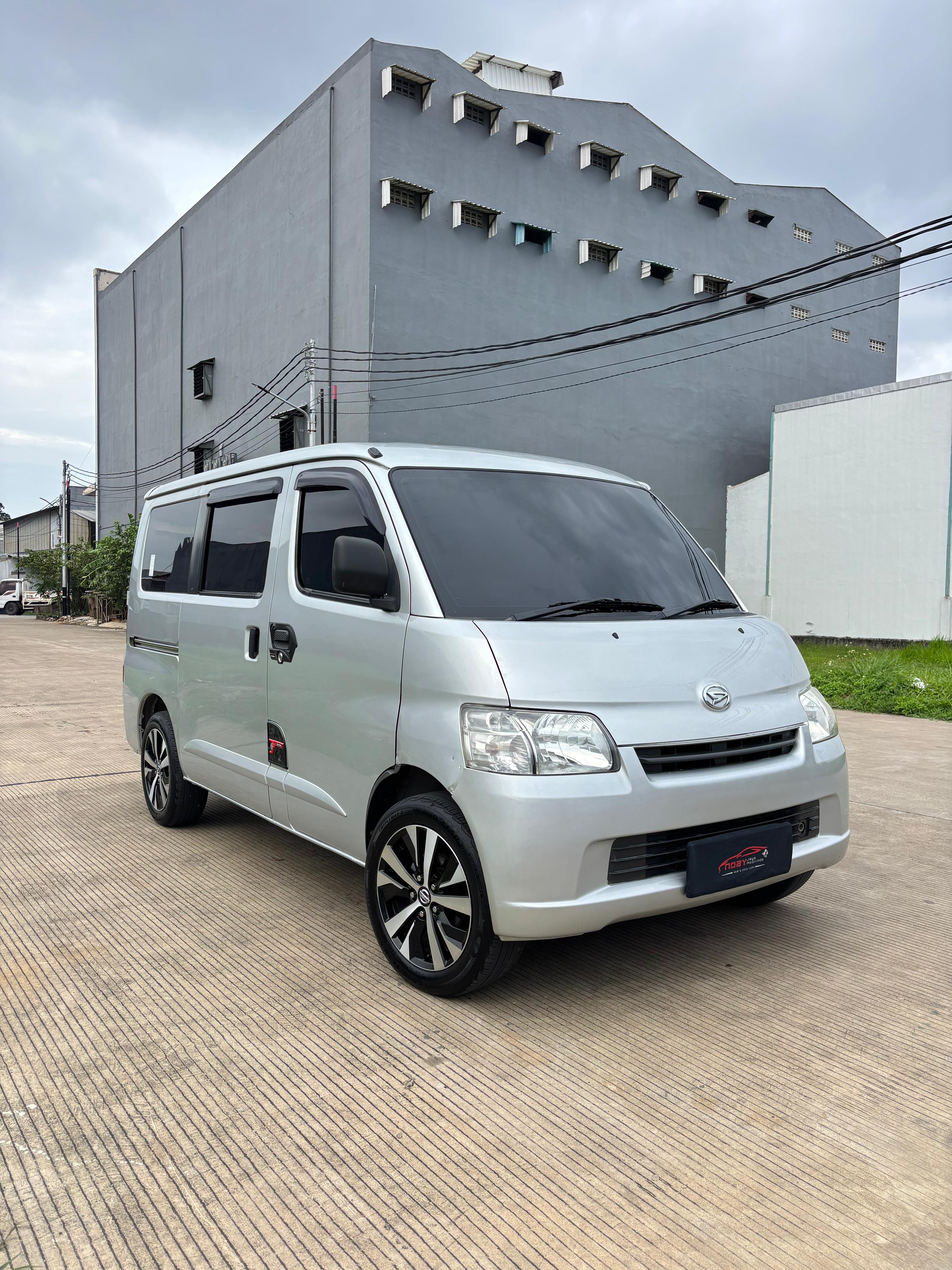 Daihatsu Grandmax 1.3 D 2018 Manual