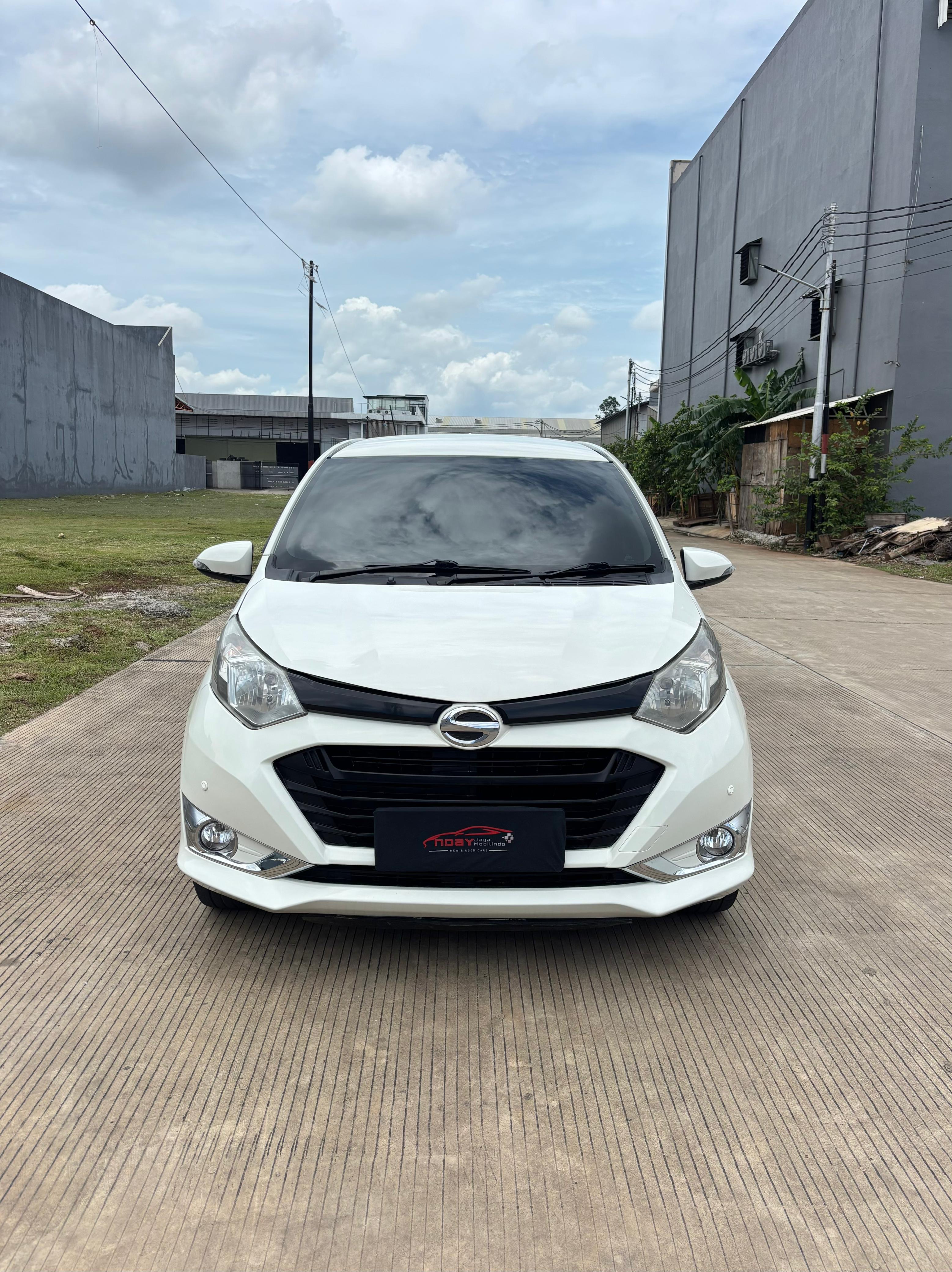 Daihatsu Sigra 1.2 R Deluxe 2016 Automatic