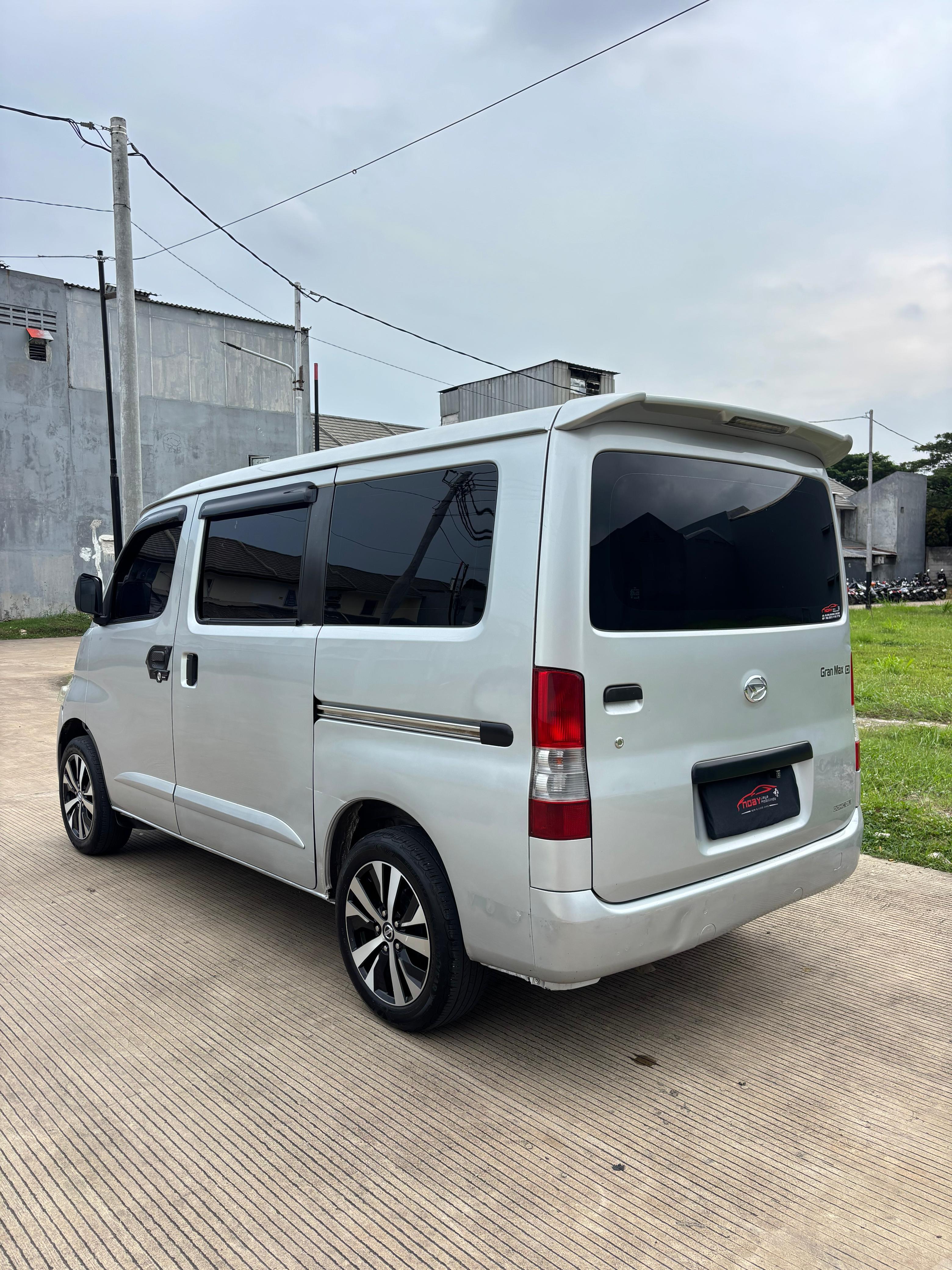 Daihatsu Grandmax 1.3 D 2018 Manual