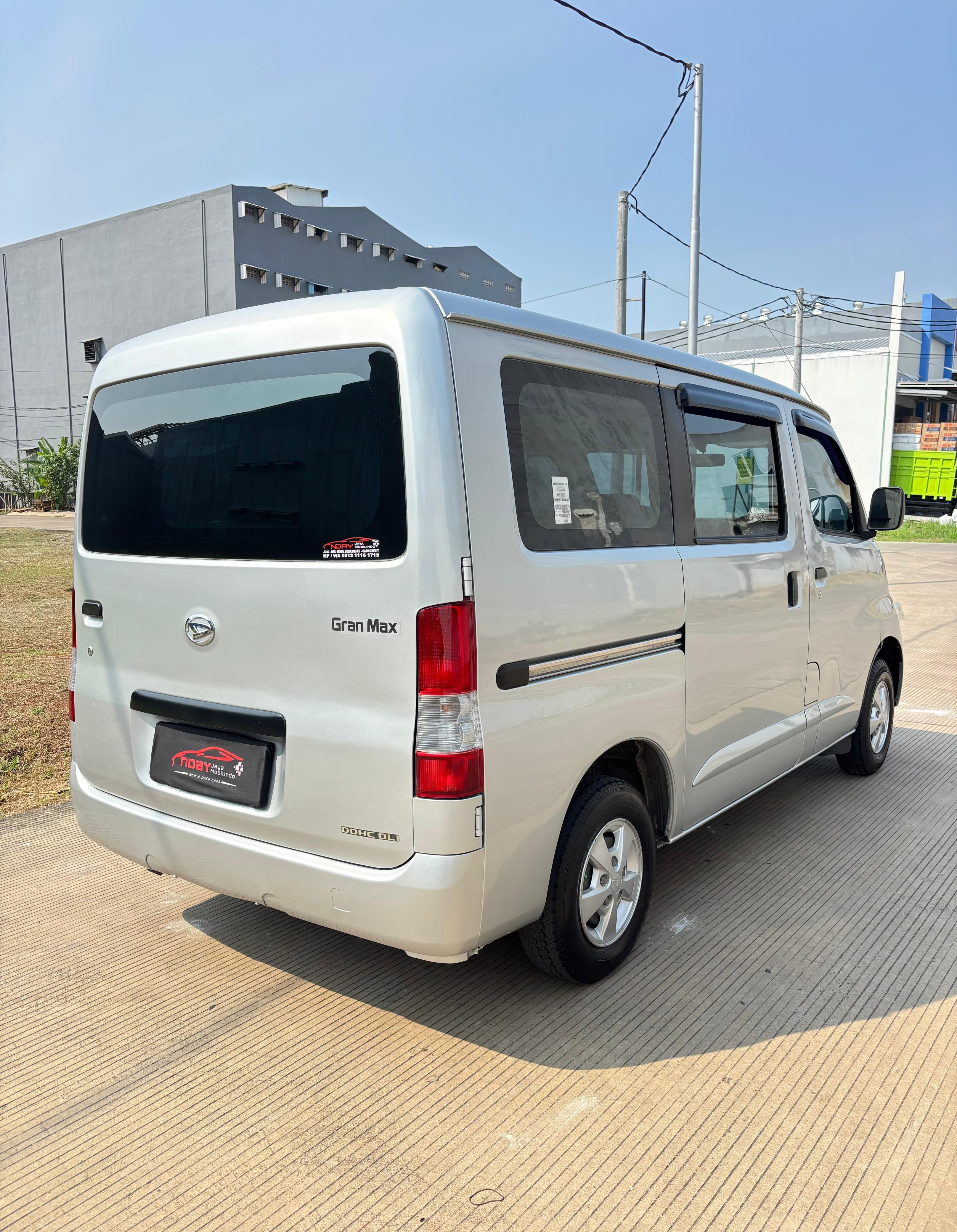 Daihatsu Grandmax 1.3 D 2020 Manual