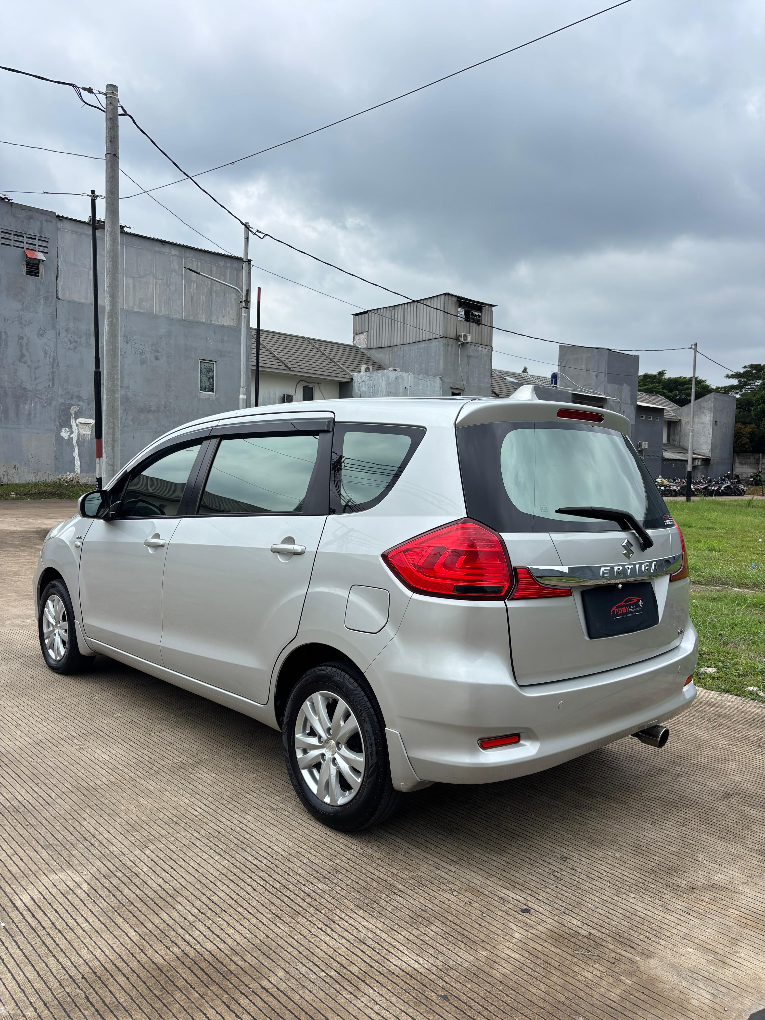 Suzuki Ertiga 1.4 GL 2015 Manual