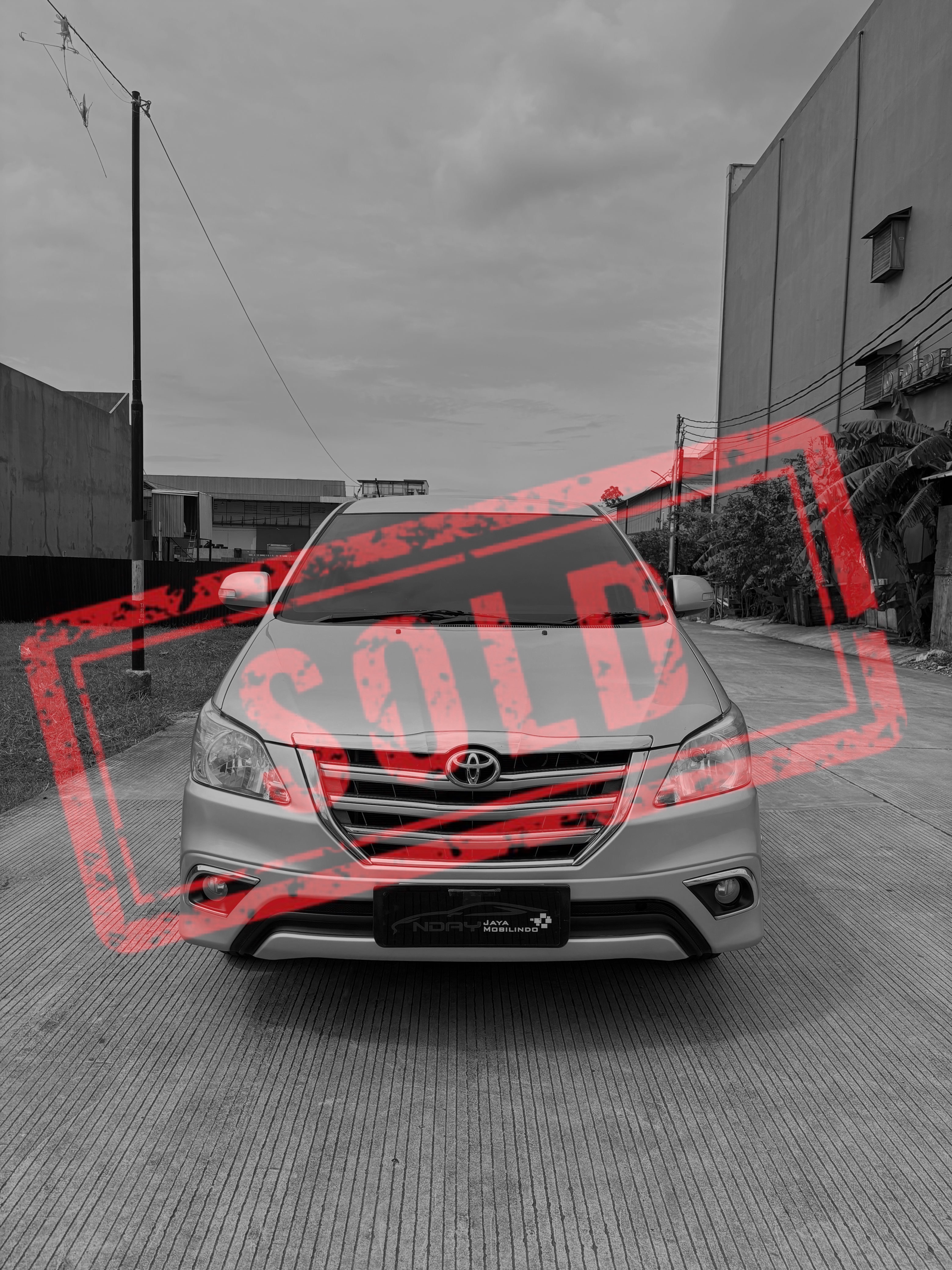 Toyota Innova 2.0 V Matic