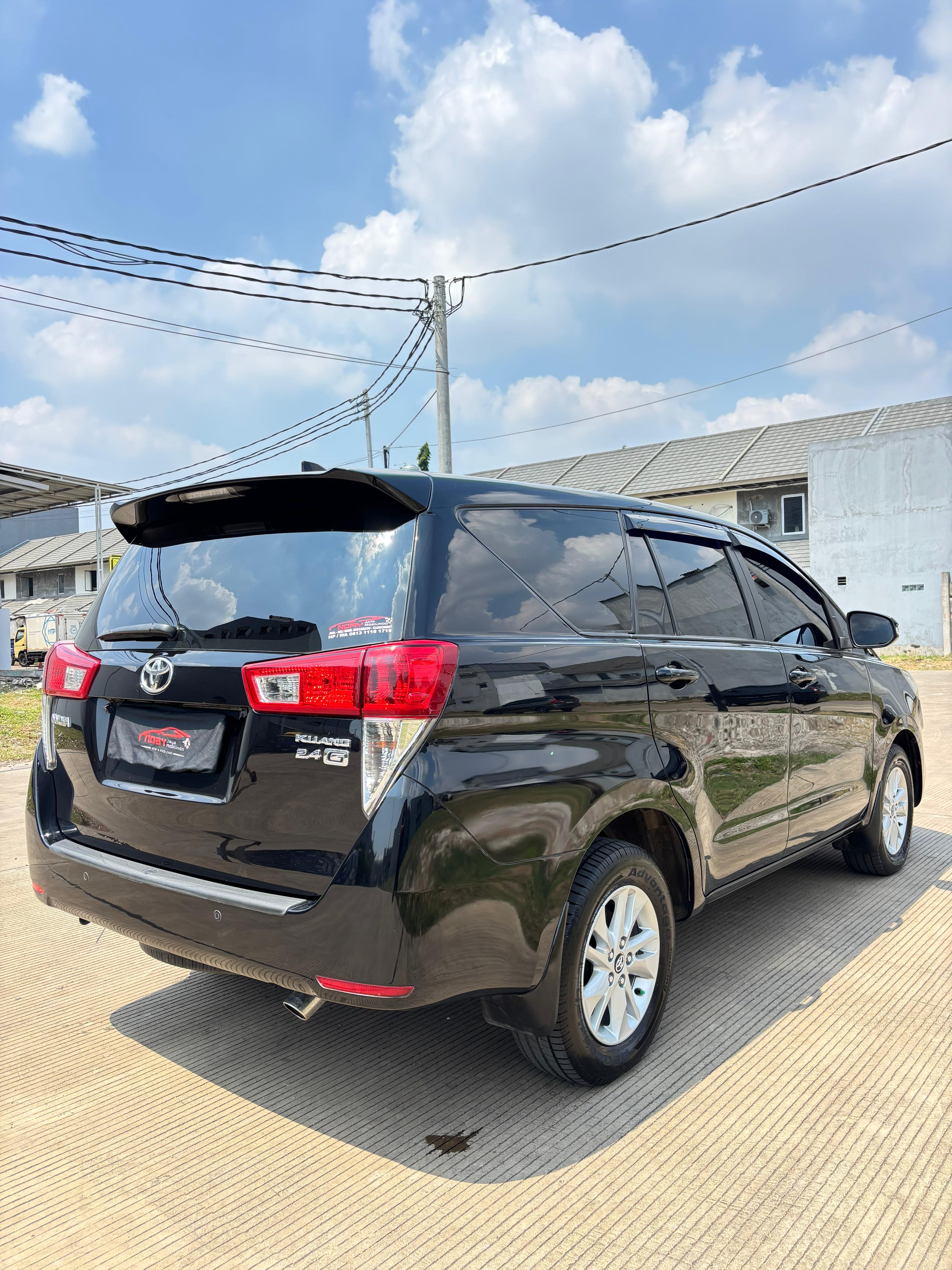 Toyota Innova Reborn 2.4 G 2017 Automatic