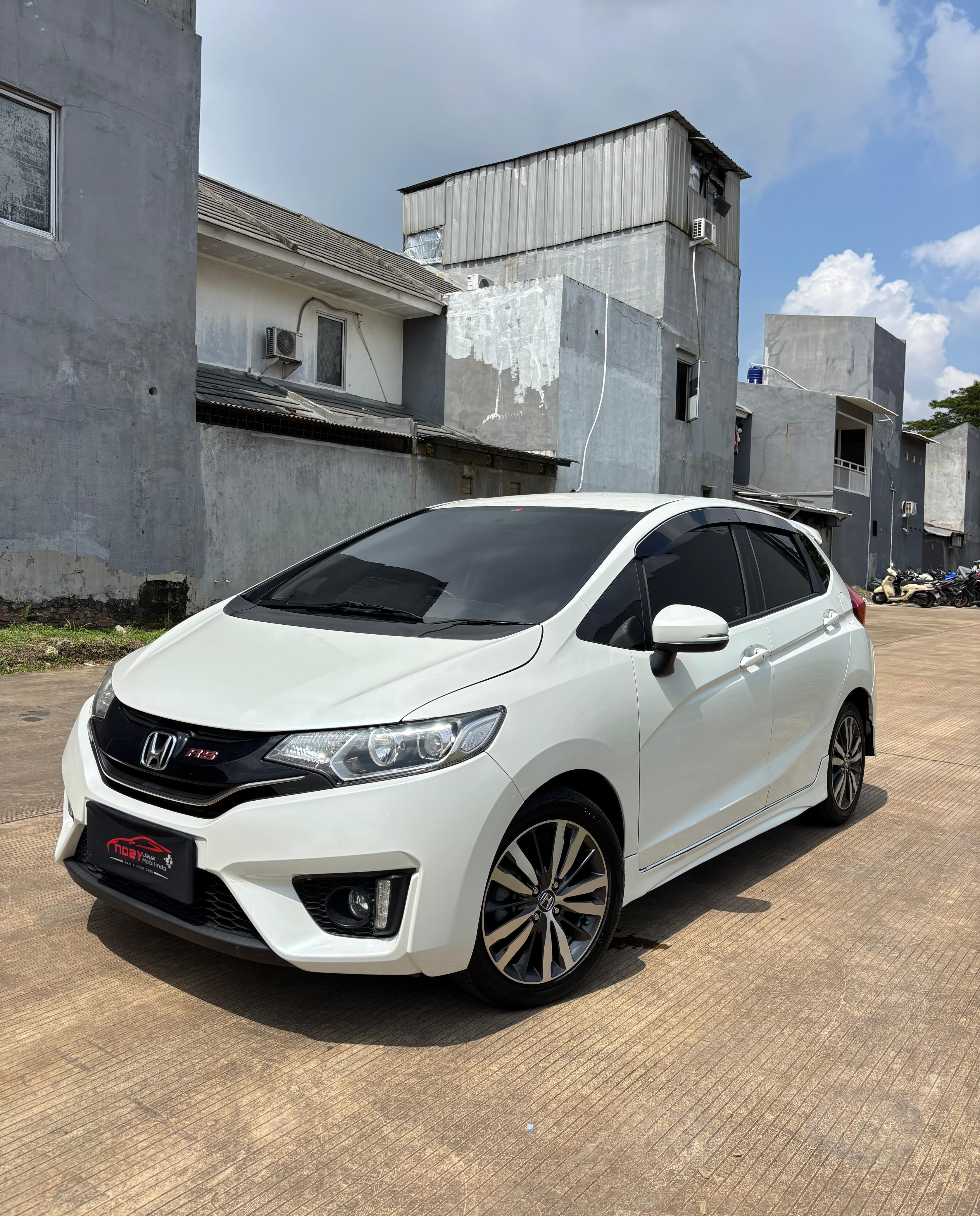 Honda Jazz 1.5 RS CVT 2015 Matic