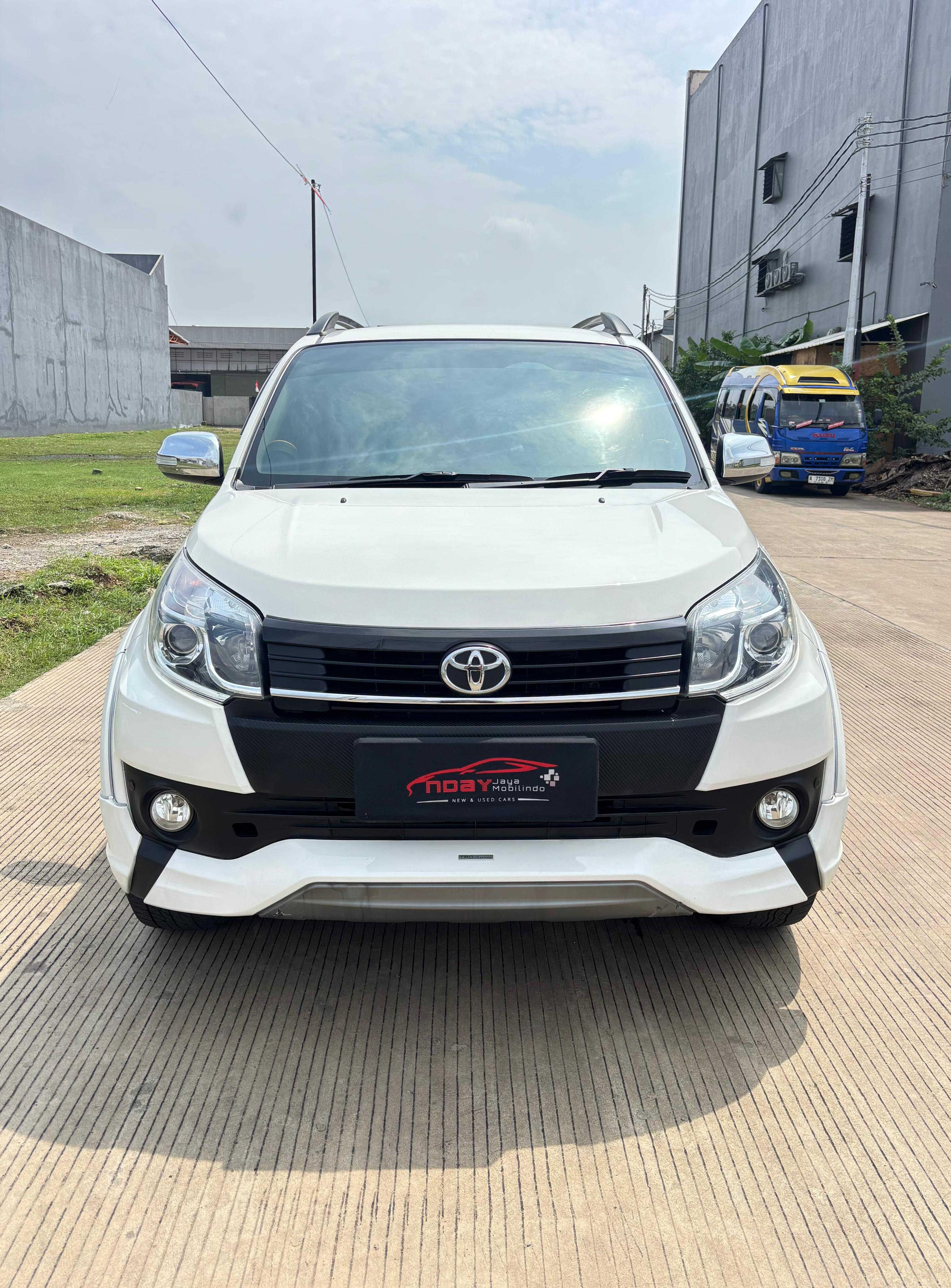 Toyota Rush 1.5 S TRD 2015 Manual
