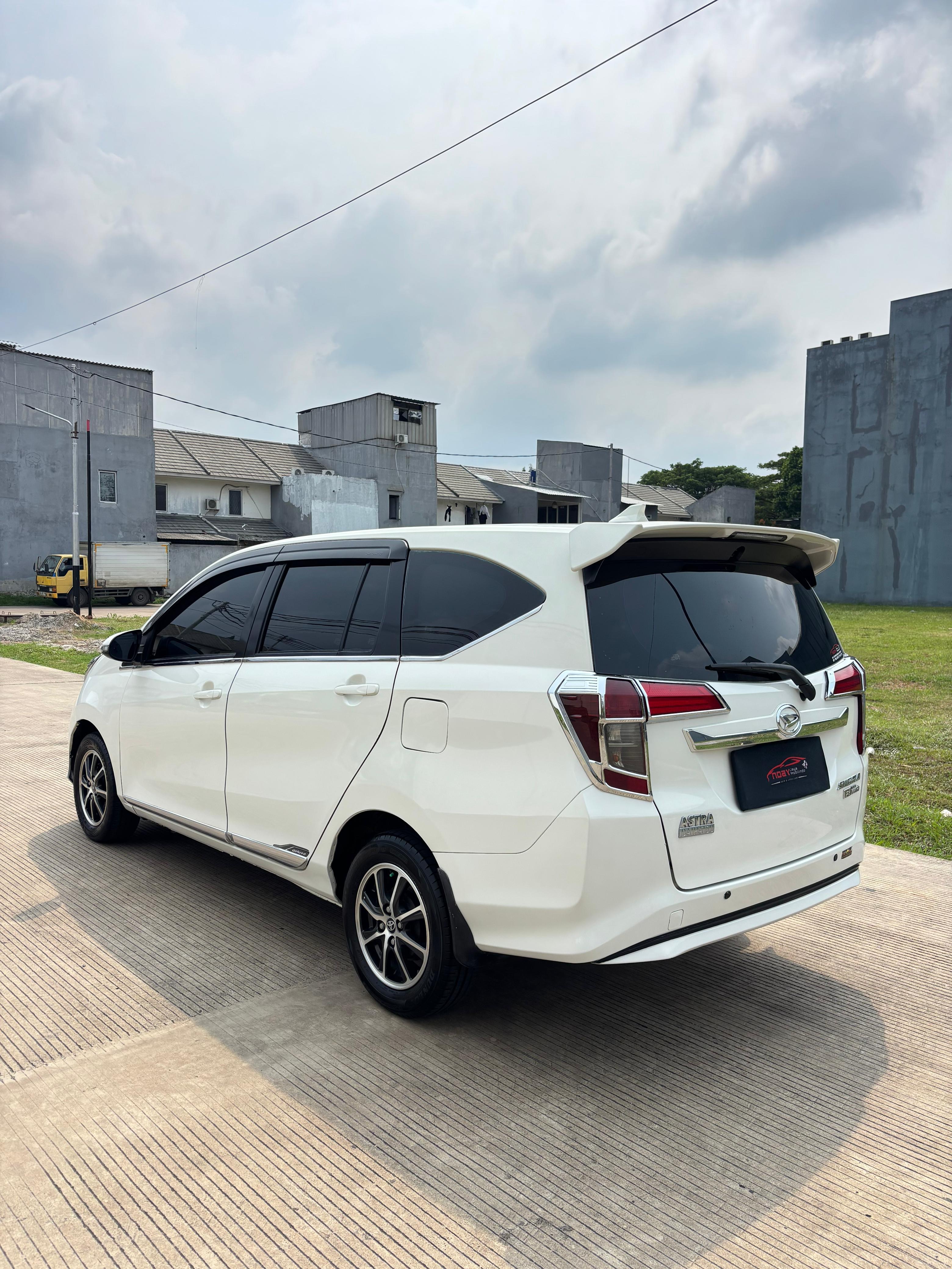 Daihatsu Sigra 1.2 R Deluxe 2016 Matic