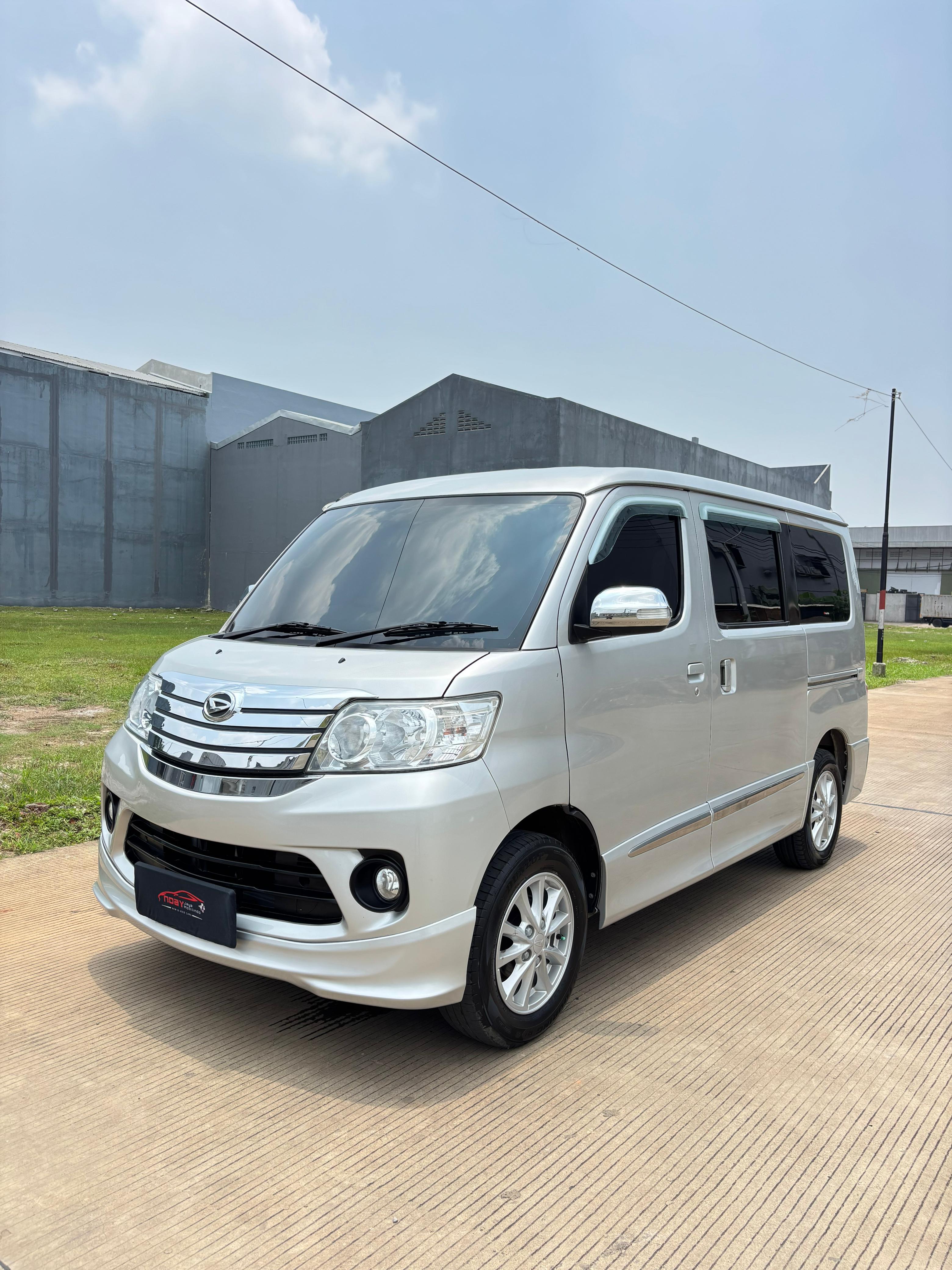Daihatsu Luxio 1.5 X 2020 Manual