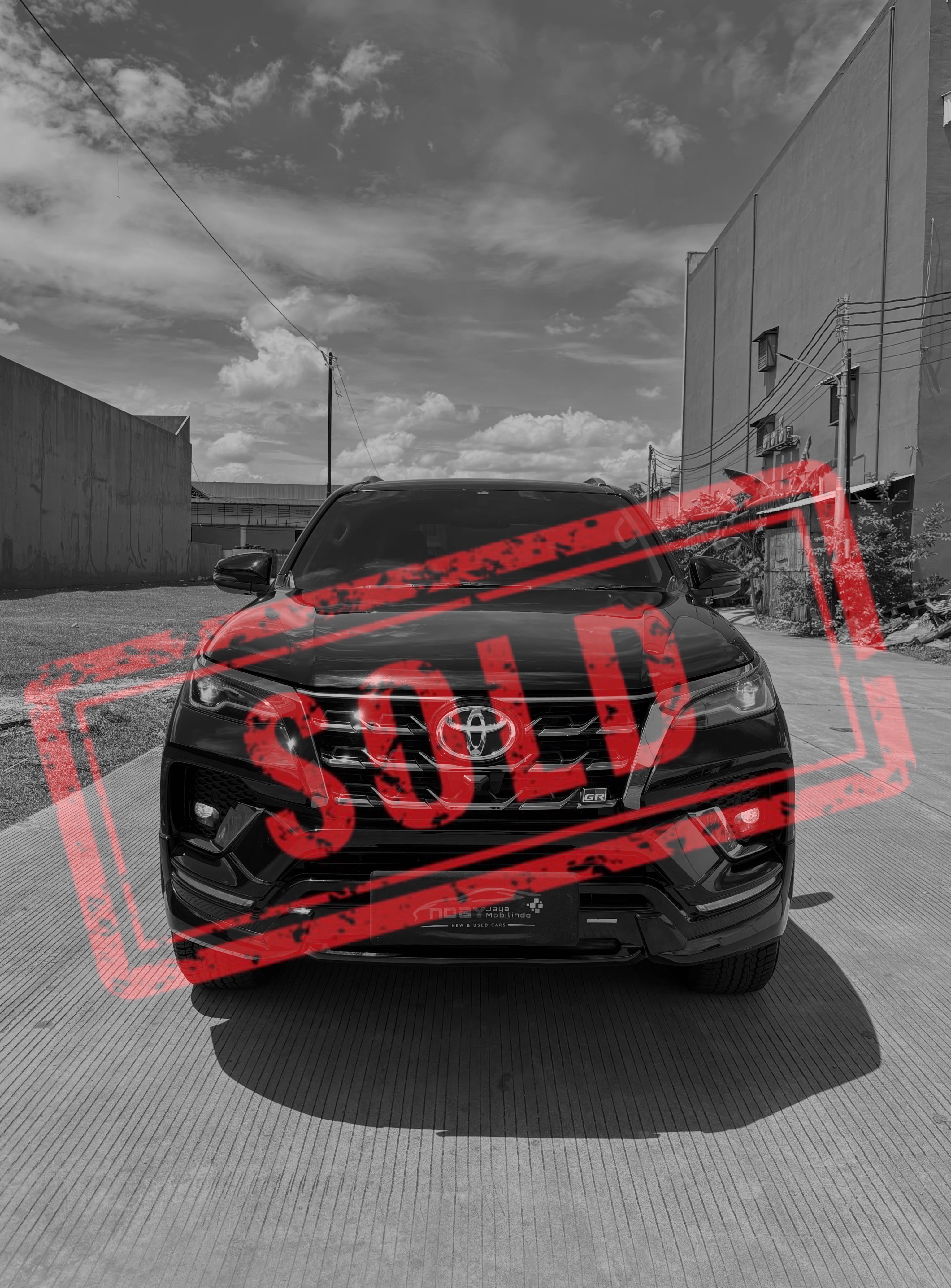 Toyota Fortuner 2.8 VRZ GR Sport 2022 Automatic