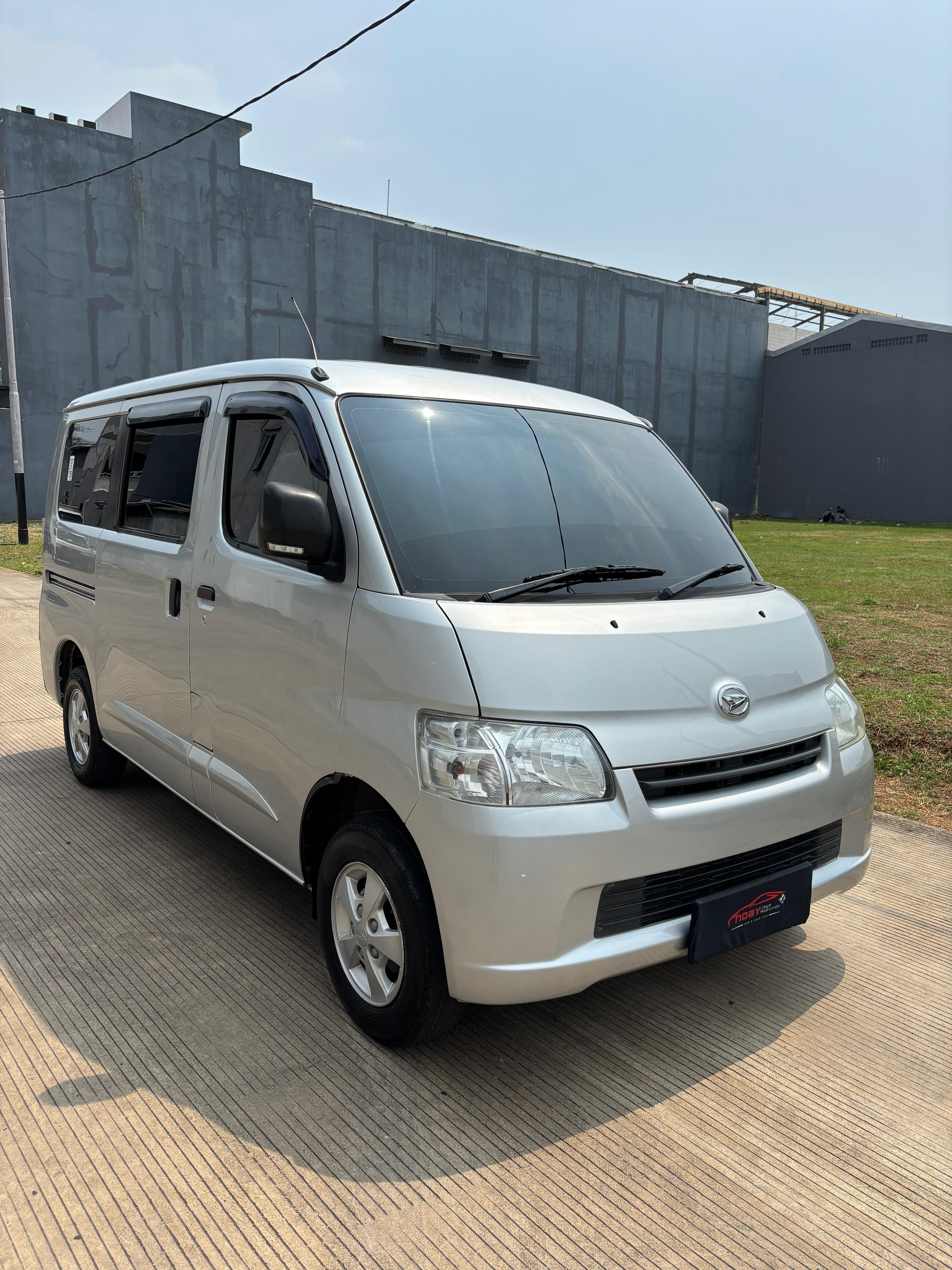 Daihatsu Grandmax 1.3 D 2019 Manual