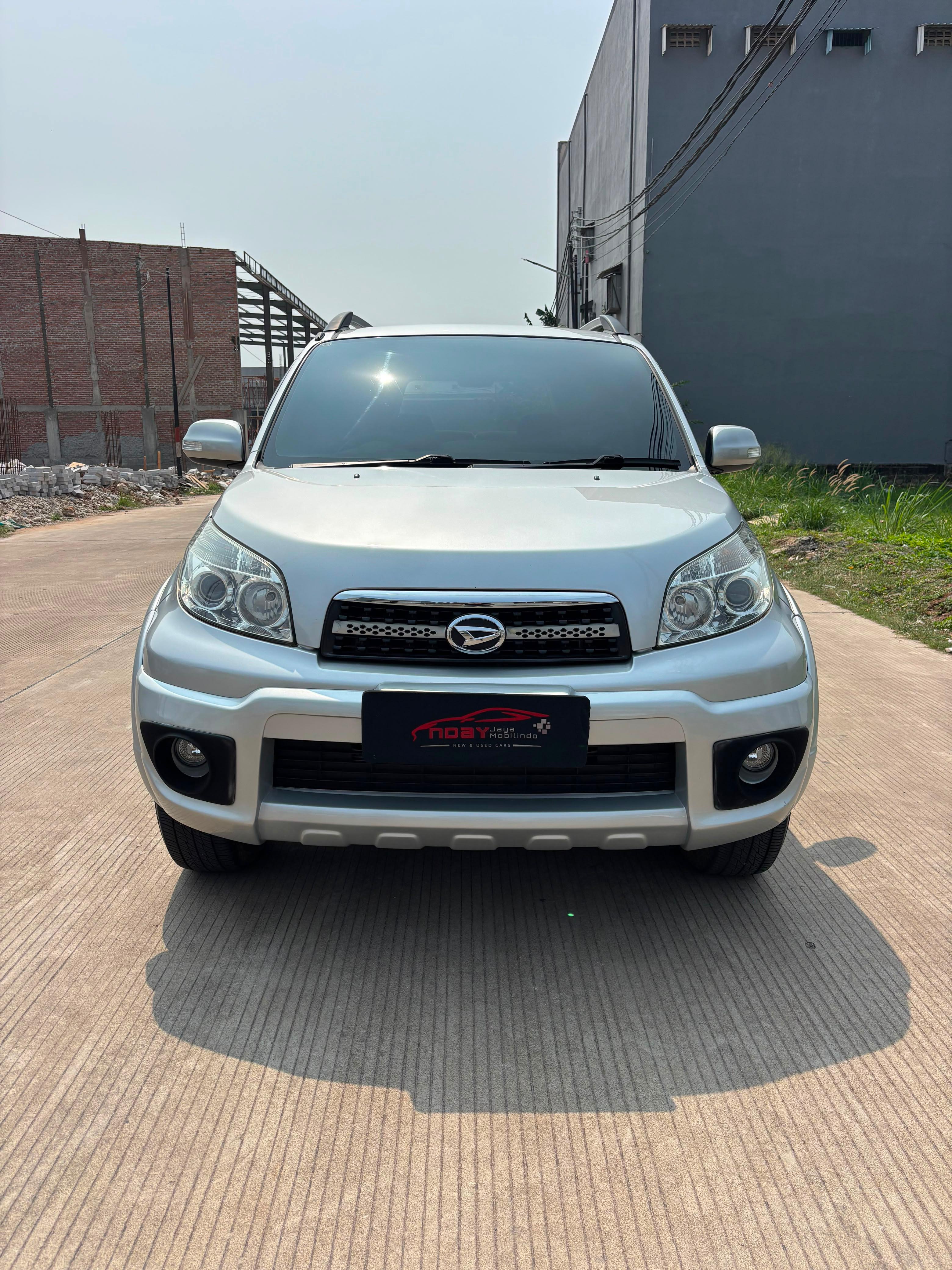 Daihatsu Terios 1.5 TX Adventure 2013 Manual