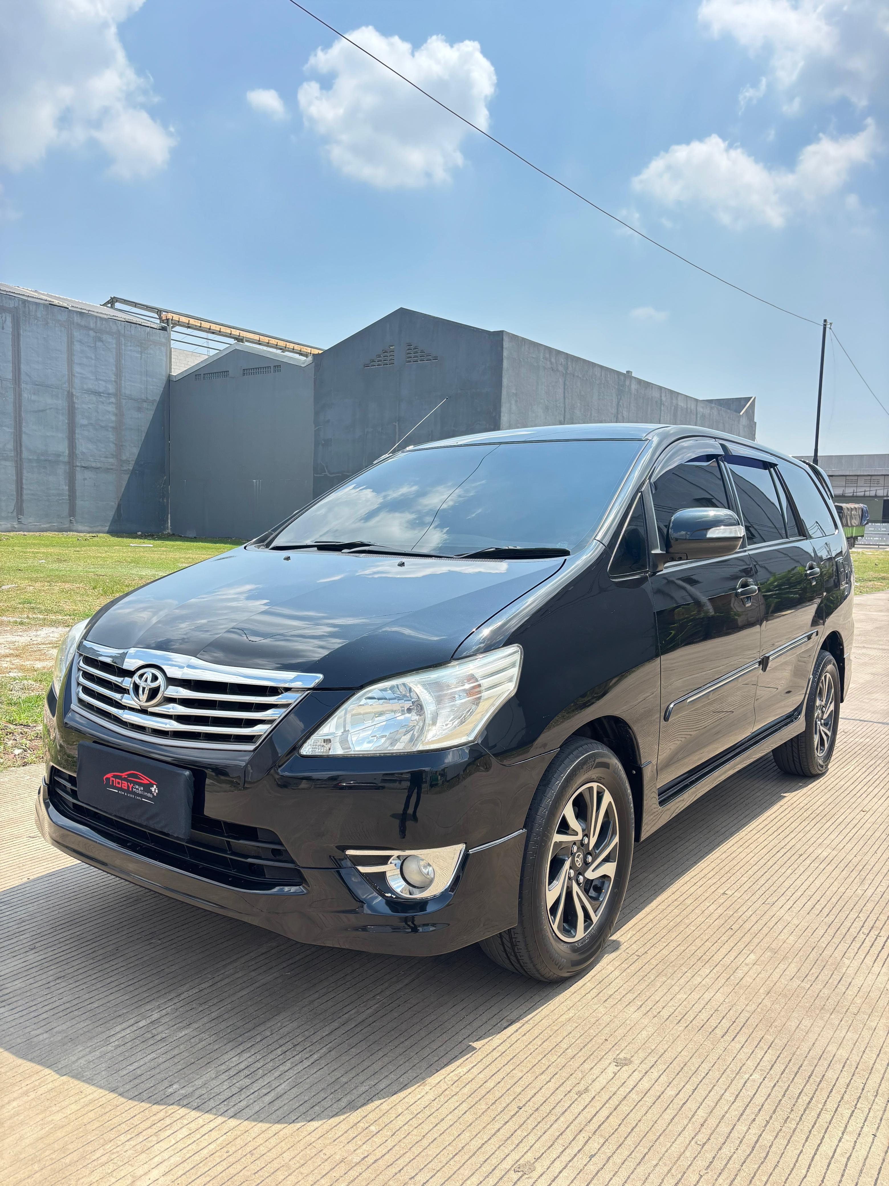 Toyota Innova 2.0 G Luxury 2013 Automatic