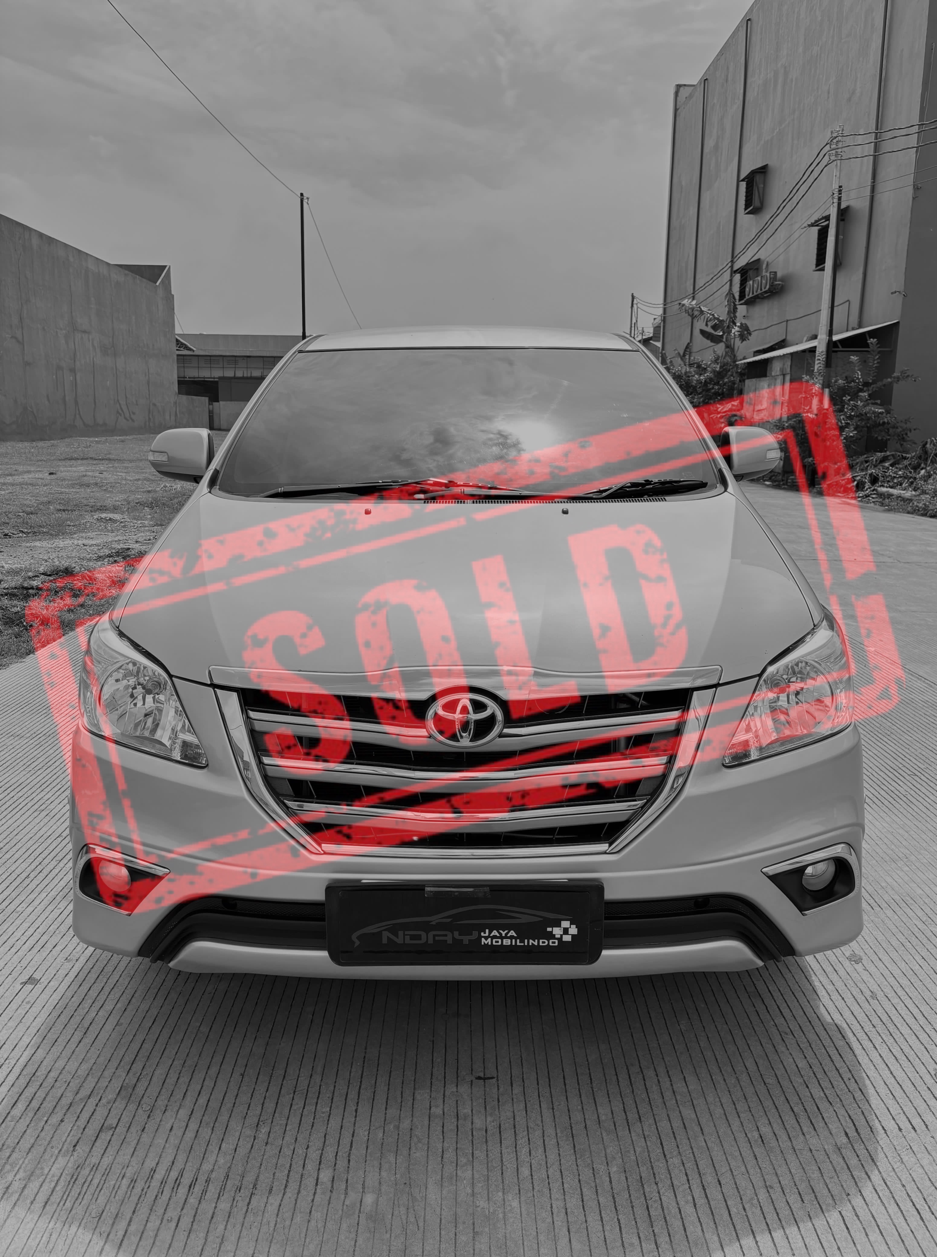 Toyota Innova 2.0 V 2014 Automatic
