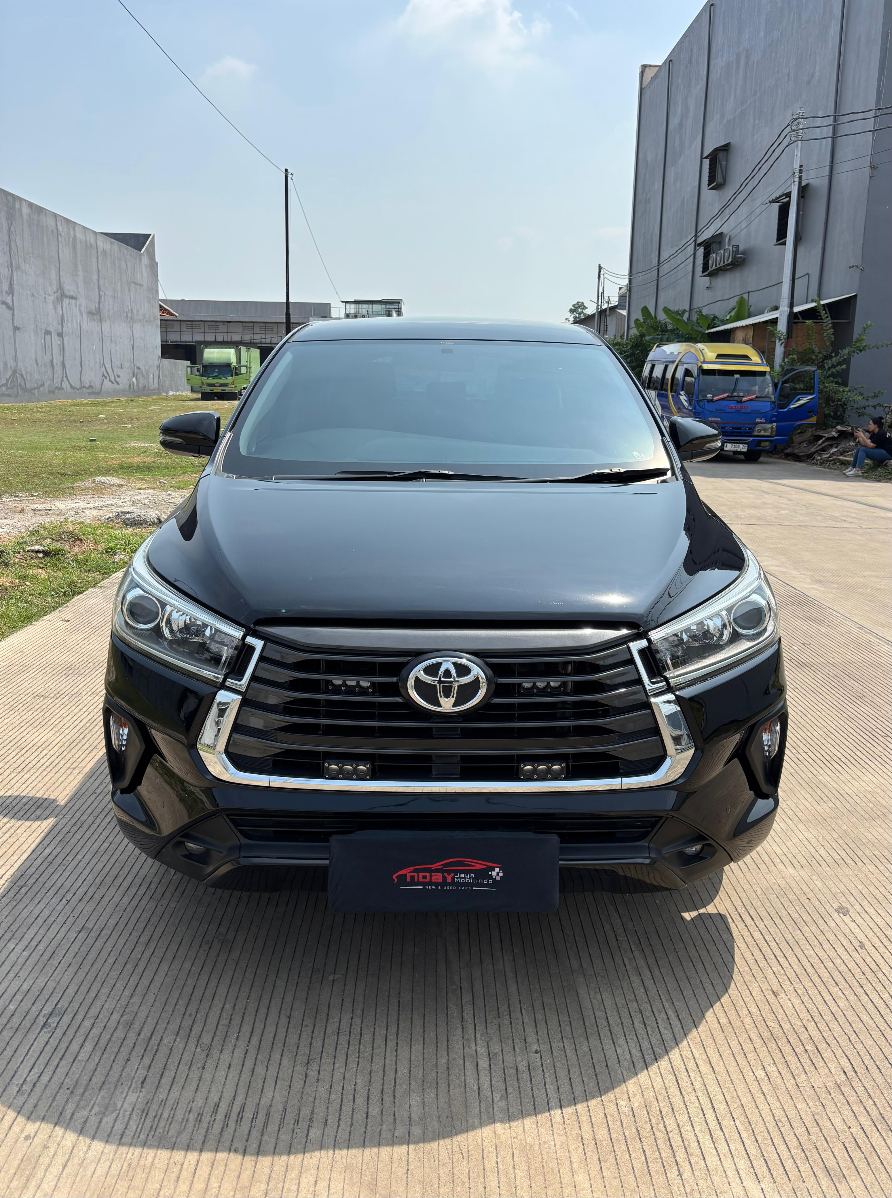Toyota Innova Reborn 2.0 V 2021 Automatic