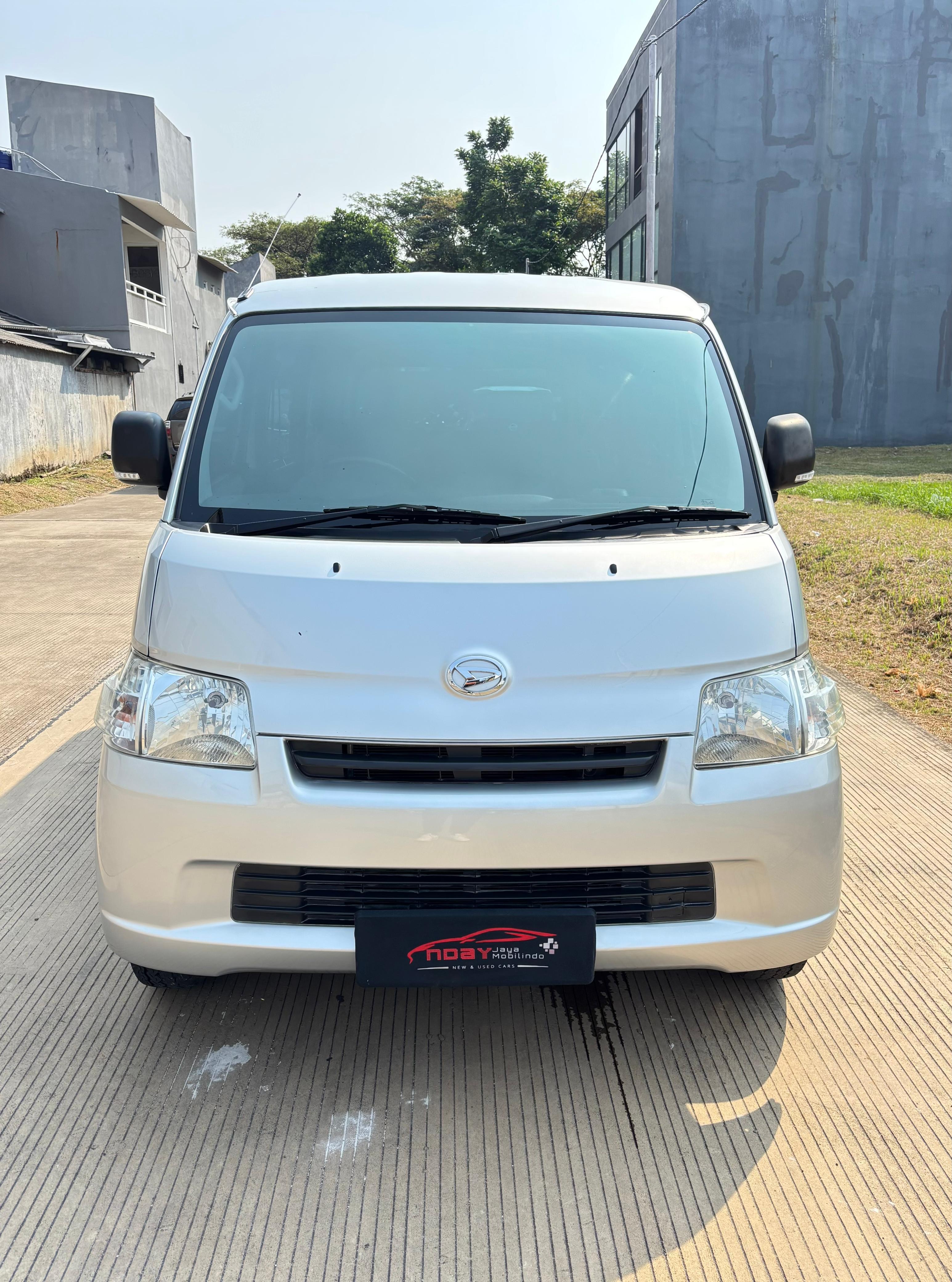 Daihatsu Grandmax 1.3 D 2020 Manual