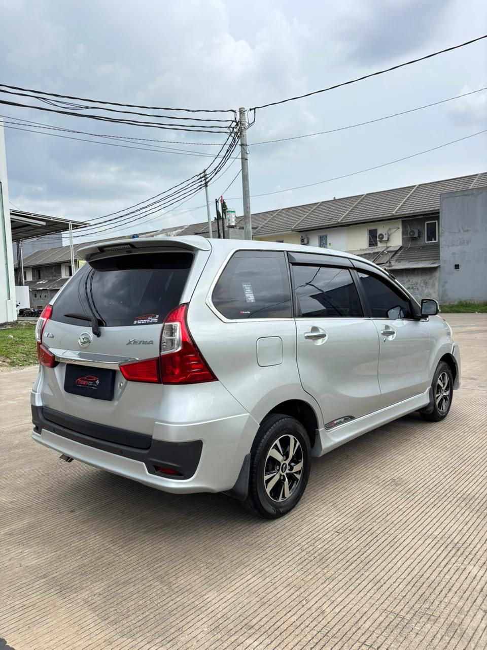 Daihatsu Xenia 1.3 R Sporty 2017 Manual