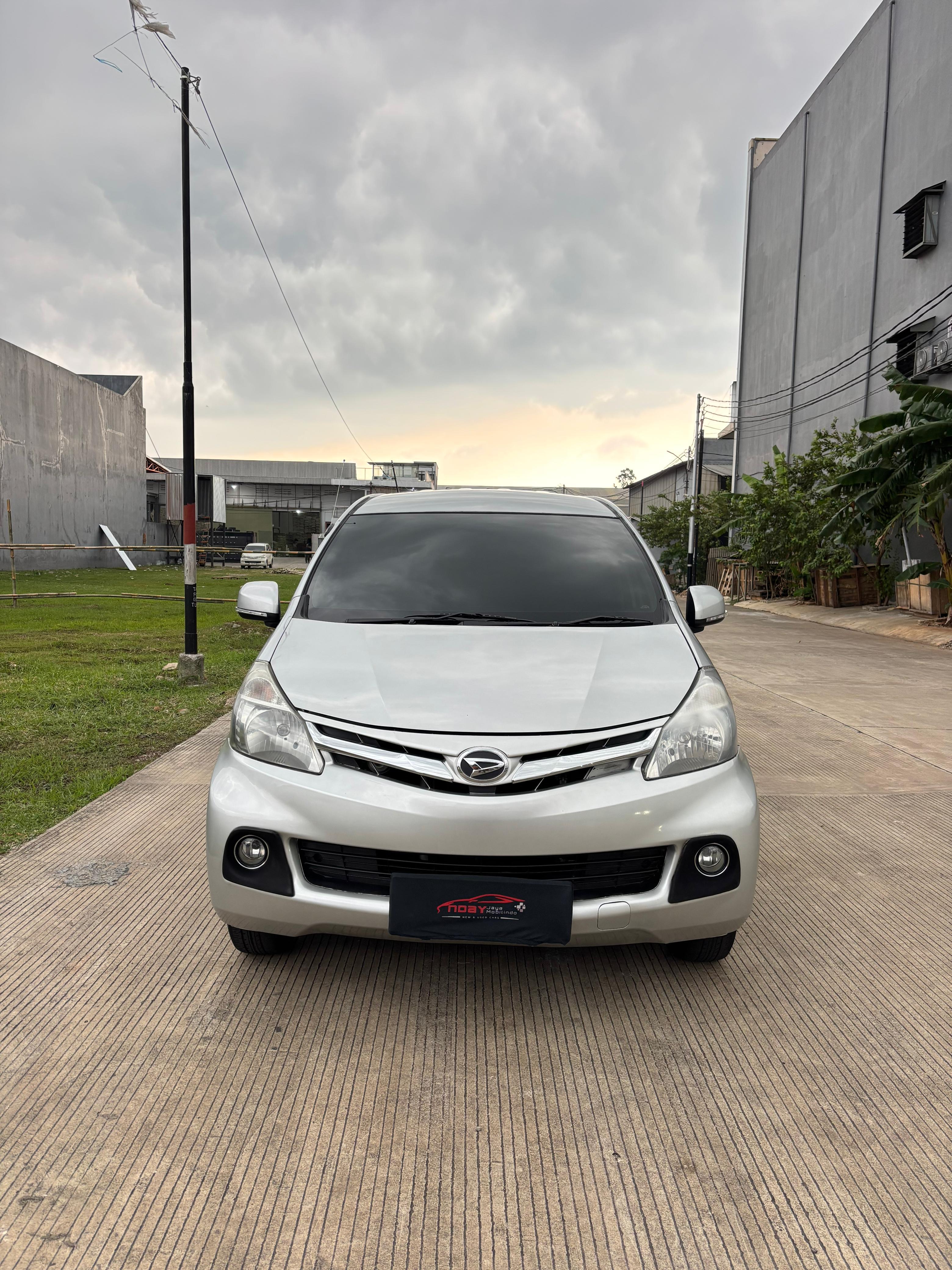 Daihatsu Xenia 1.3 R Deluxe 2014 Matic