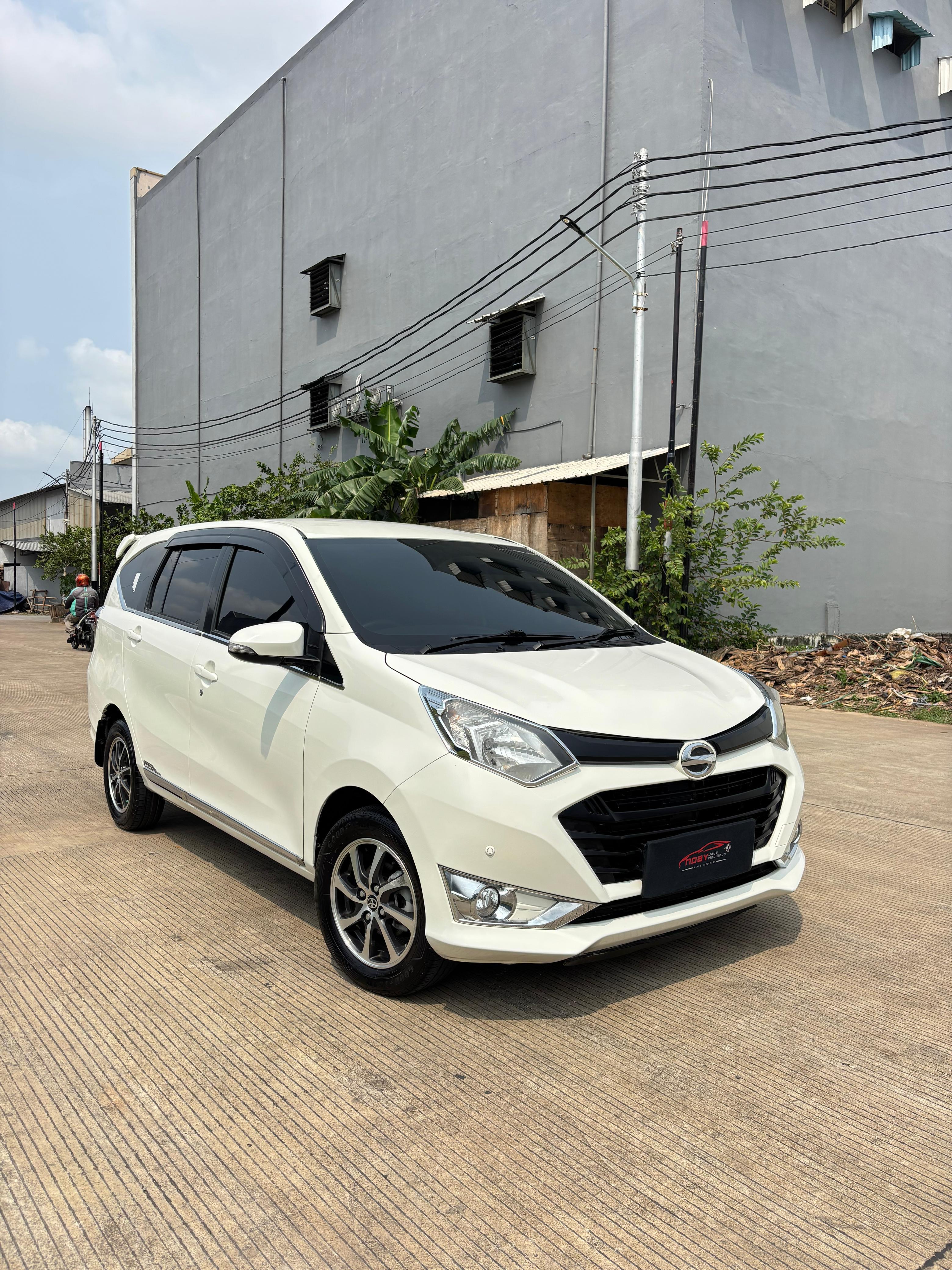 Daihatsu Sigra 1.2 R Deluxe 2016 Matic
