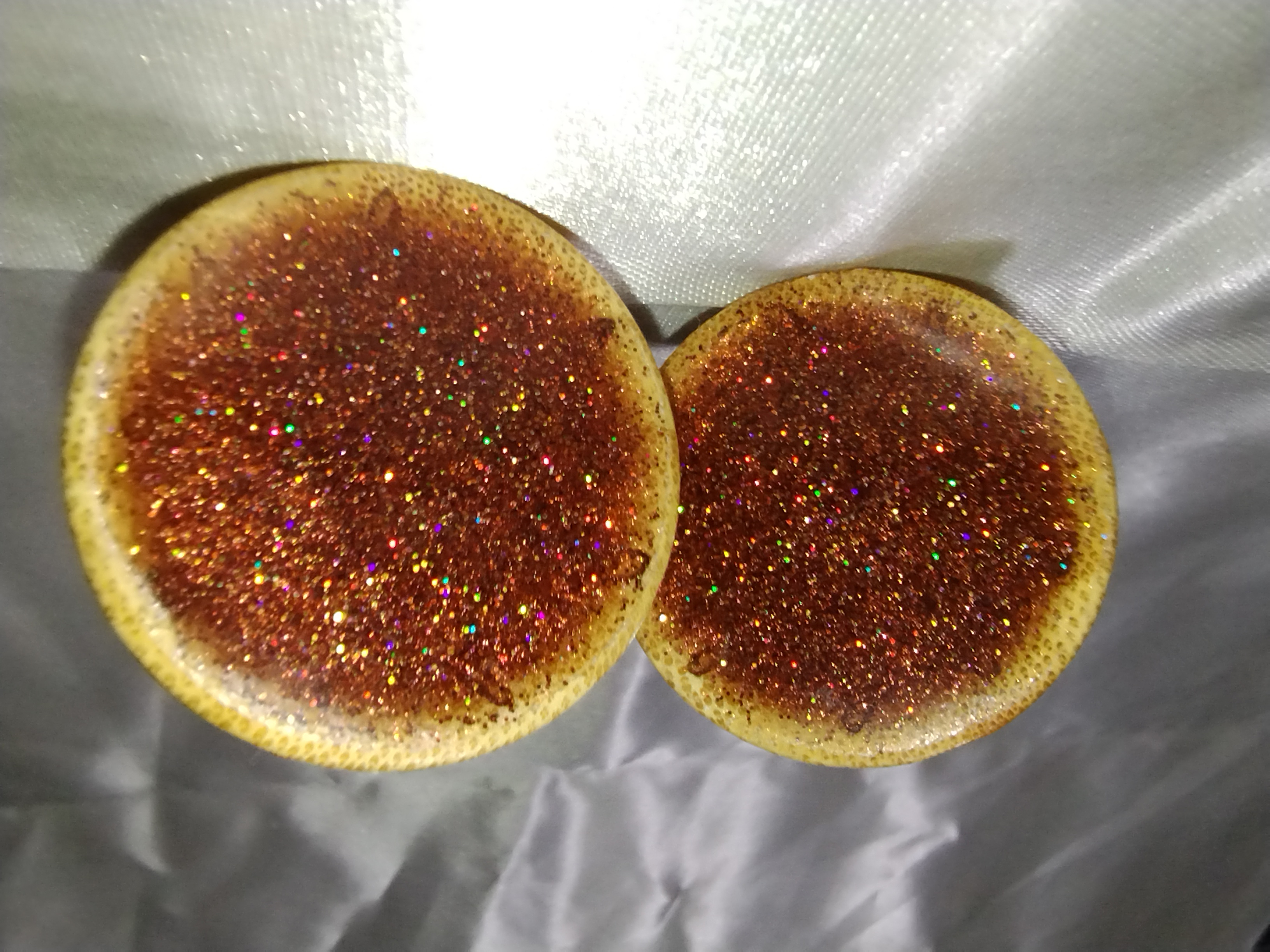 1 inch (25mm) Wood Plugs filled with bronze glittered epoxy resin