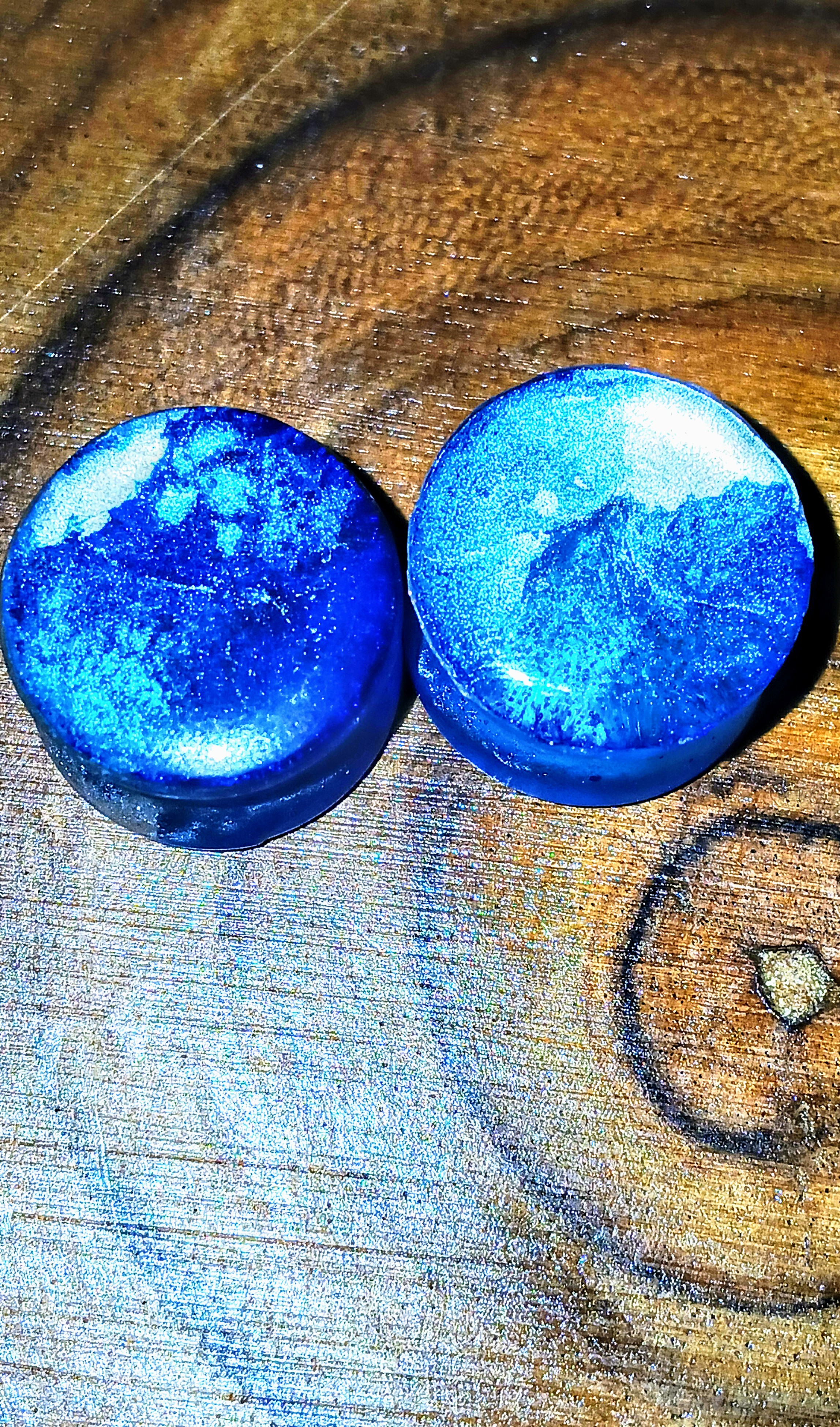 Epoxy Resin Ear Plugs Sizes 12mm-18mm shimmering blue and metallic silver two toned ear gauges/plugs