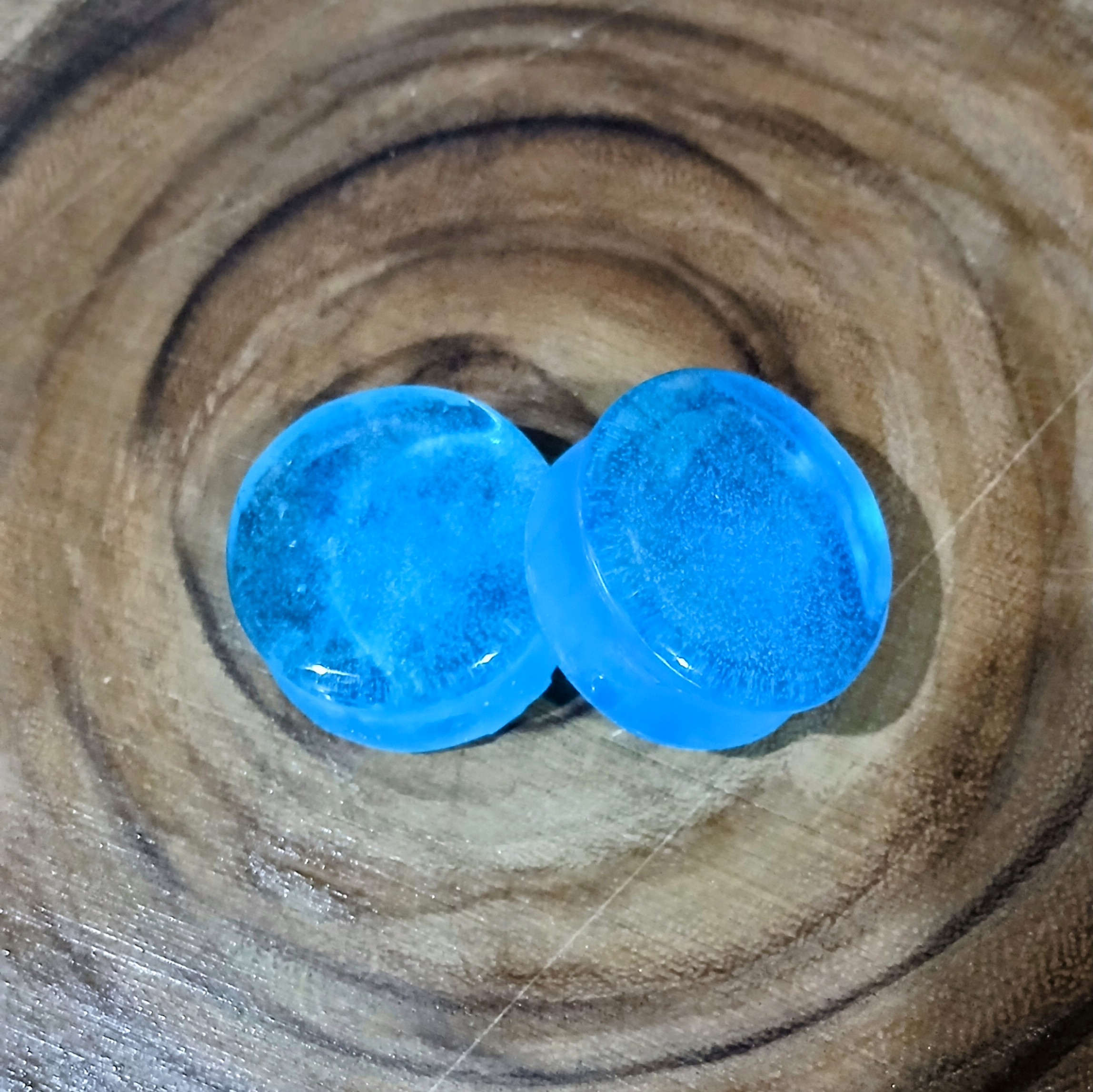 1-1/4 inch | 32mm | Ear Plugs/Tunnels | Body Jewelry | Translucent Blue | Ear Stretching