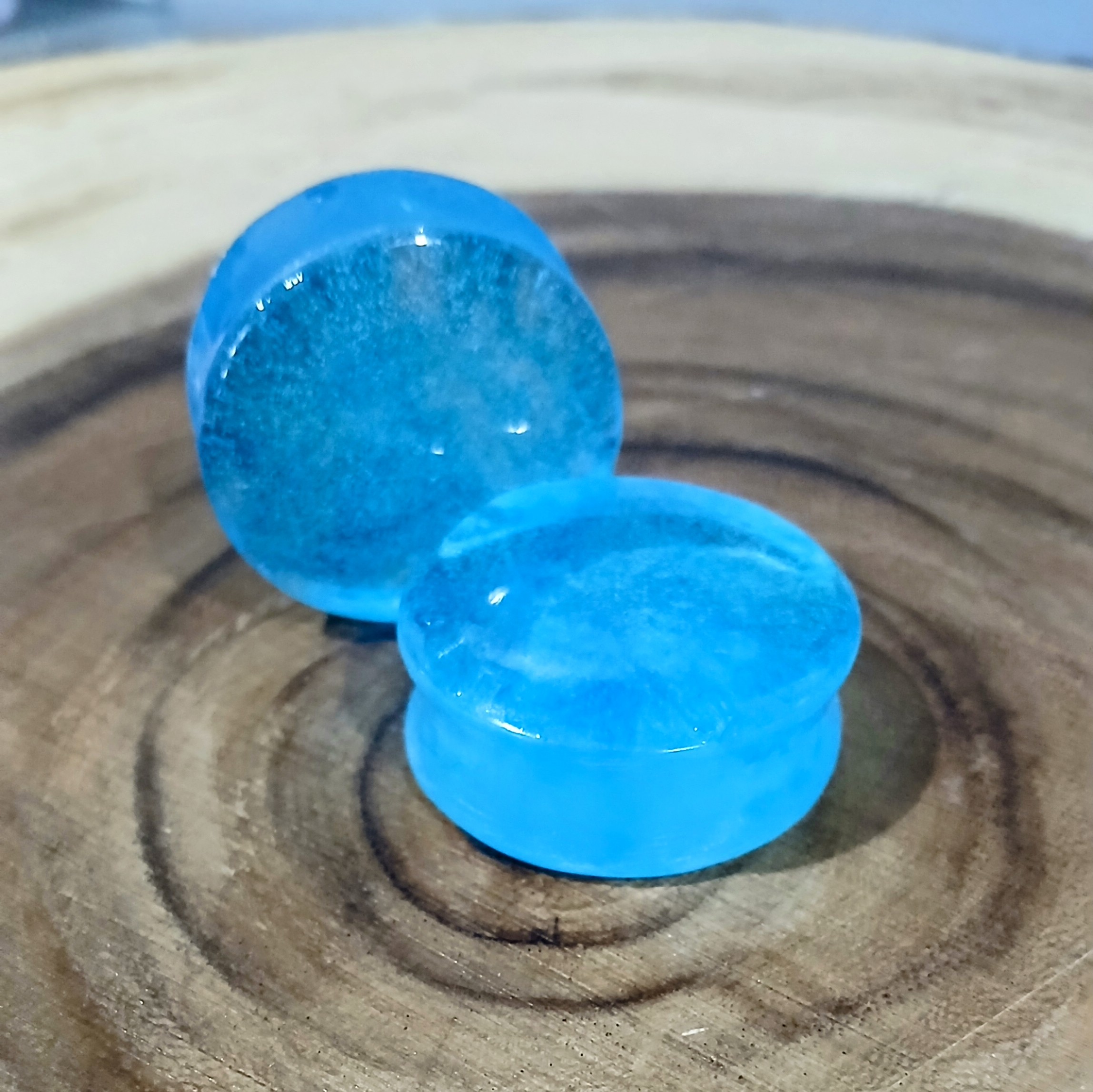 1-1/4 inch | 32mm | Ear Plugs/Tunnels | Body Jewelry | Translucent Blue | Ear Stretching
