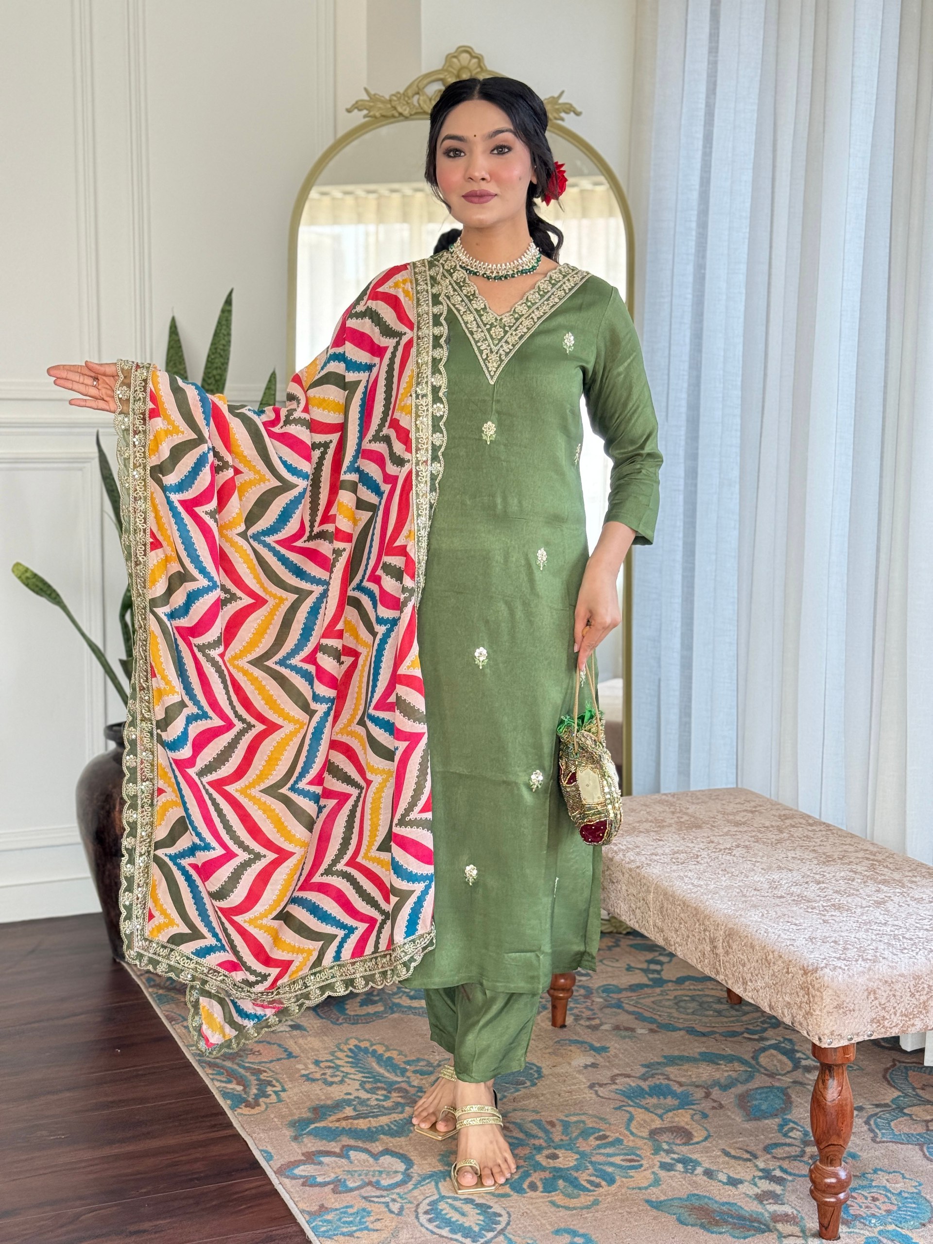 Celebrate Eid in style with this elegant pistachio salwar kameez