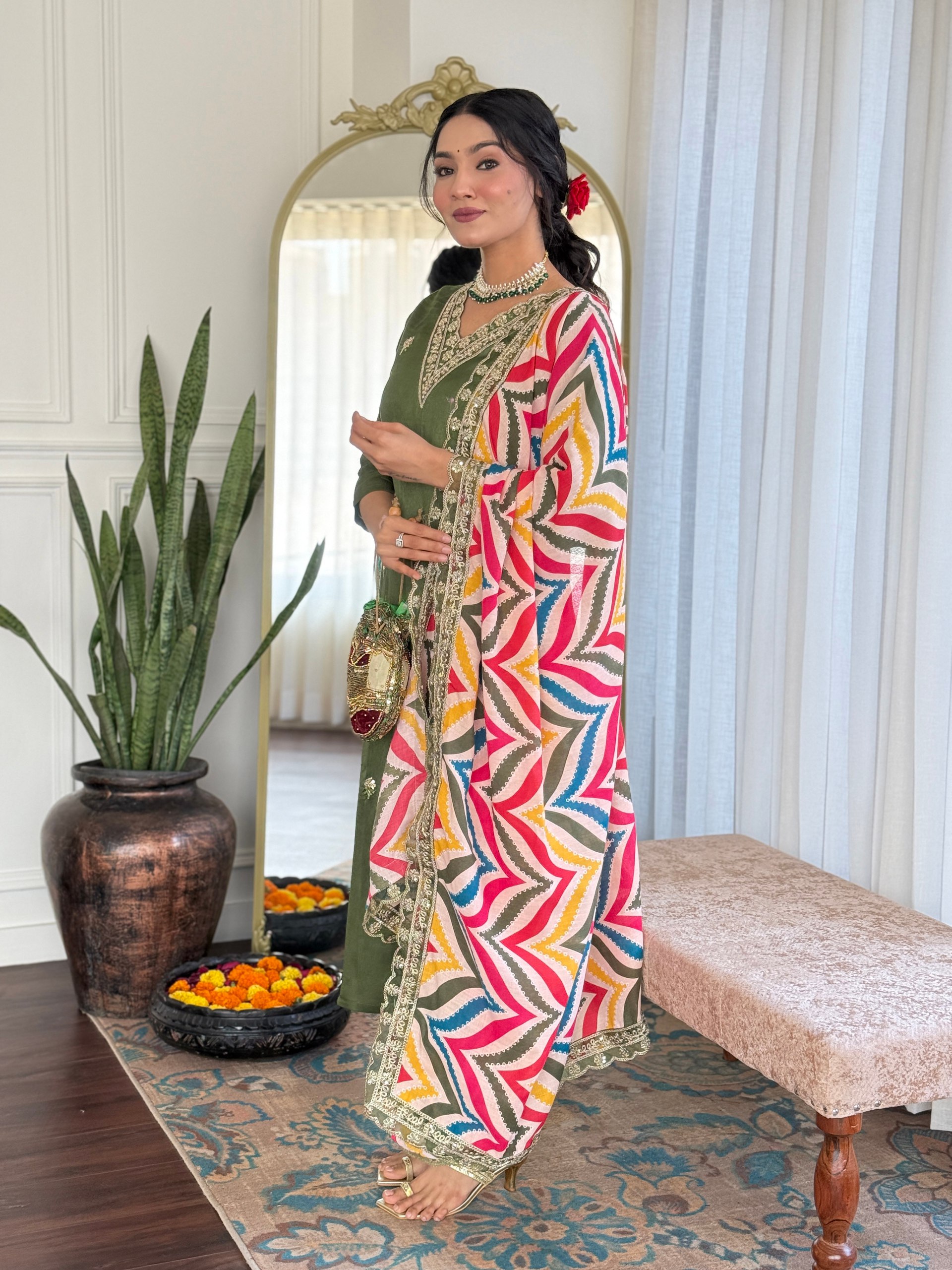 Celebrate Eid in style with this elegant pistachio salwar kameez