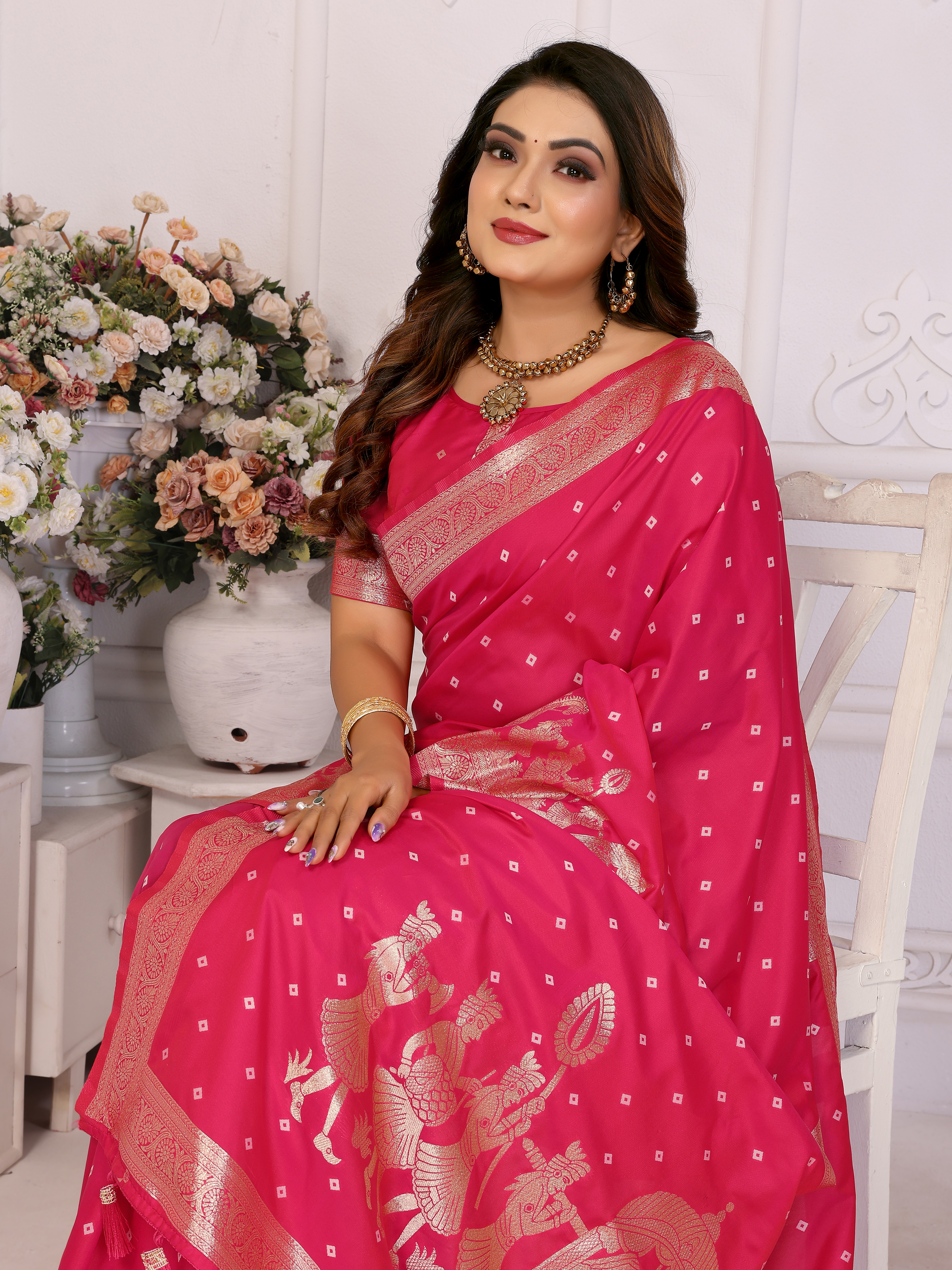 Graceful Pink Kochi Silk Saree with Exquisite Barat Woven Work