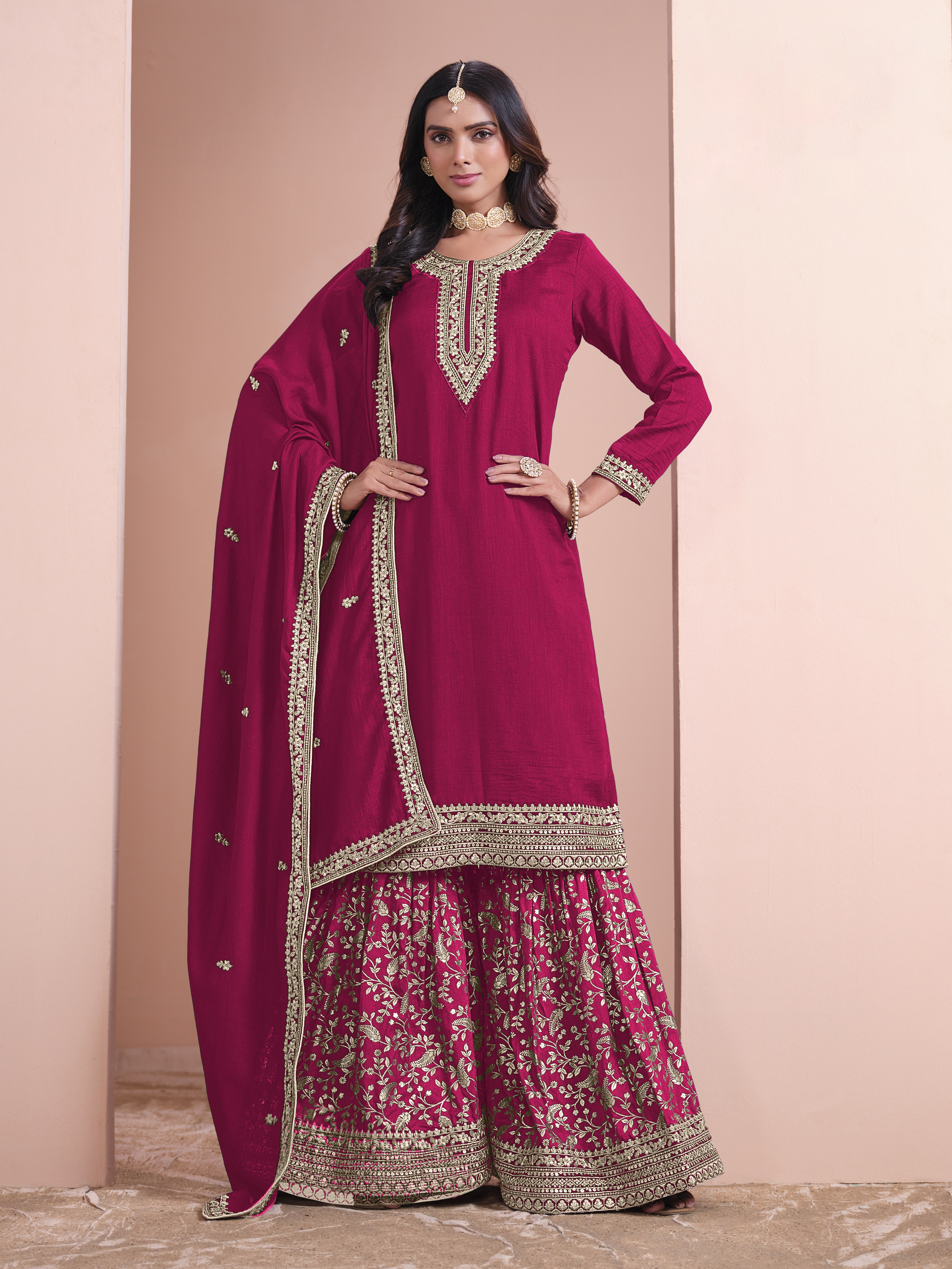 Celebrate the spirit of Eid in this elegant pink palazzo suit